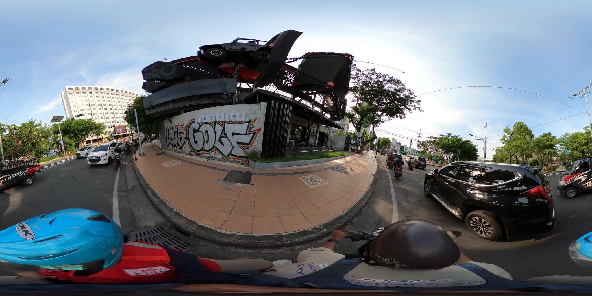 Street view near Hotel Gubeng, Surabaya