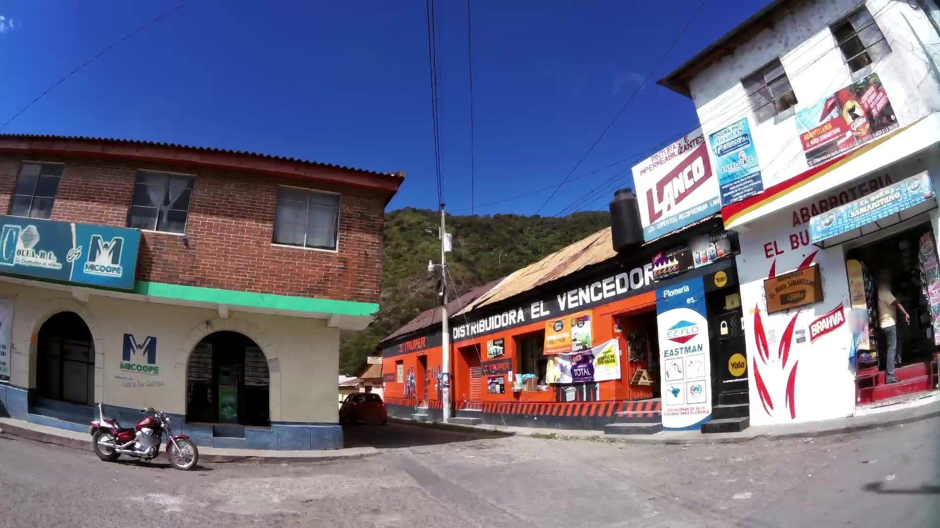 Street view near Hotel Casa Elefante Dormido, Panajachel — © kaartcam (CC BY-SA · Mapillary)
