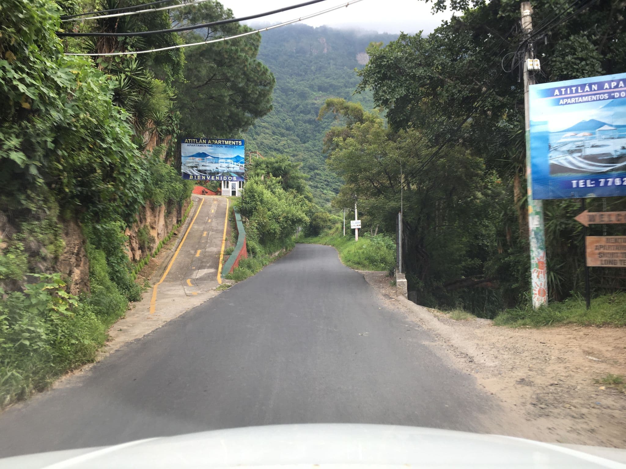 Street view near Hotel Atitlan INN, Panajachel — © jaas (CC BY-SA · Mapillary)