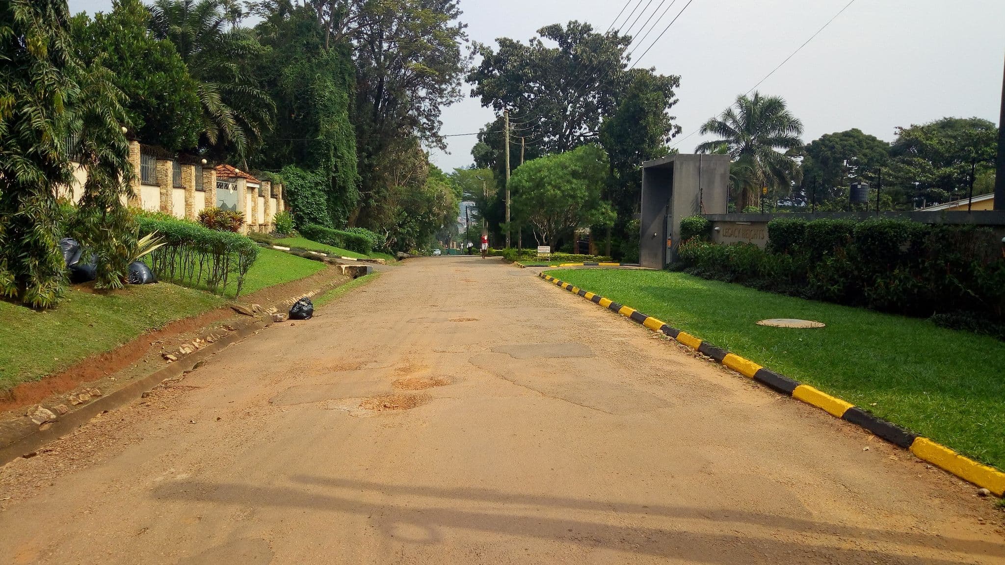 Street view near Legacy Heights Apartments, Bugolobi, Kampala — © michealyani (CC BY-SA · Mapillary)