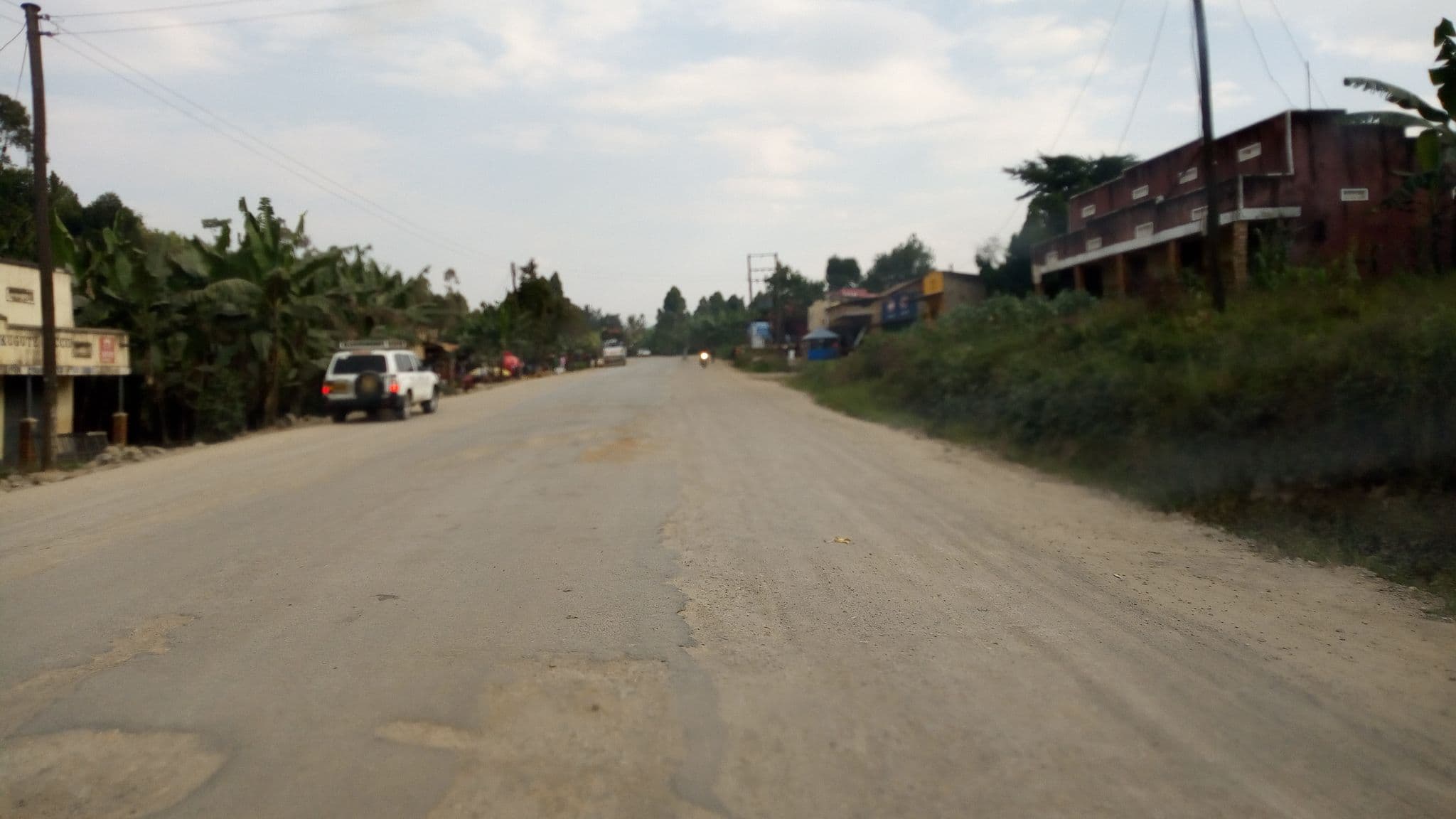 Street view near NSHEVI SAFARI HOTEL, Rubirizi — © klain890 (CC BY-SA · Mapillary)