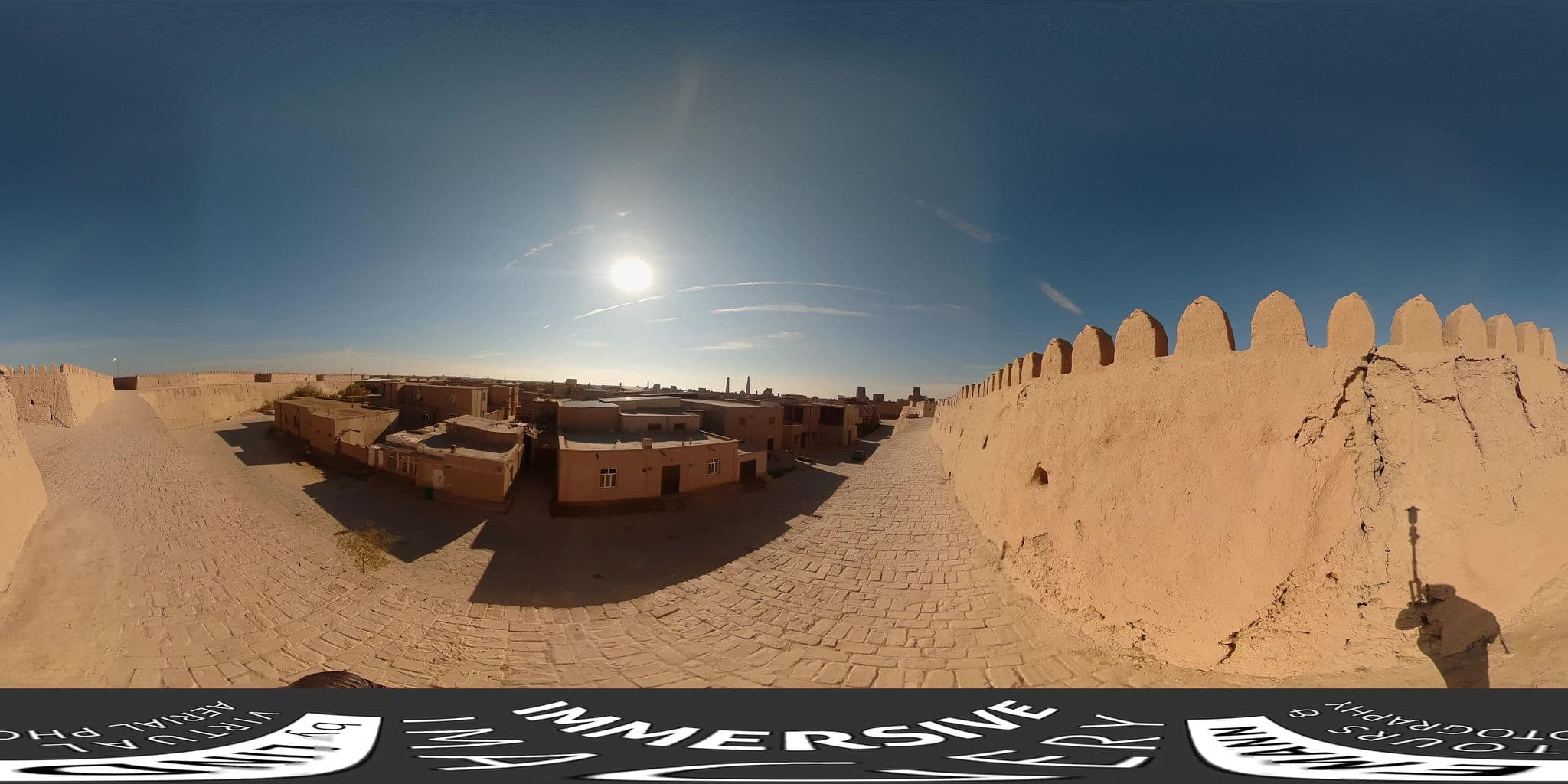 Street view near Saroy Khiva, Xiva — © l1ndemann (CC BY-SA · Mapillary)