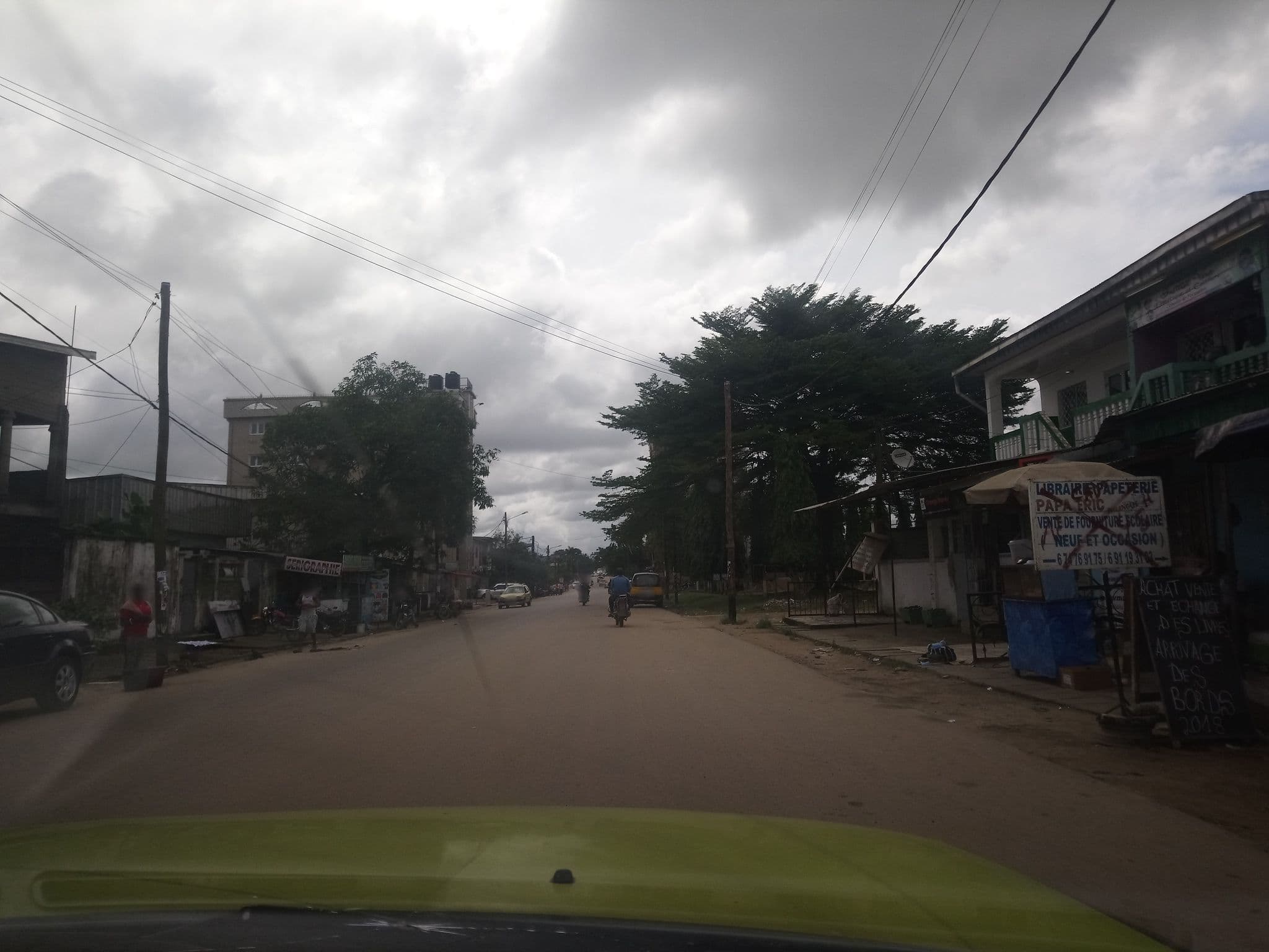 Street view near T-square Residence Bonamoussadi, Douala — © jeanfrancis (CC BY-SA · Mapillary)