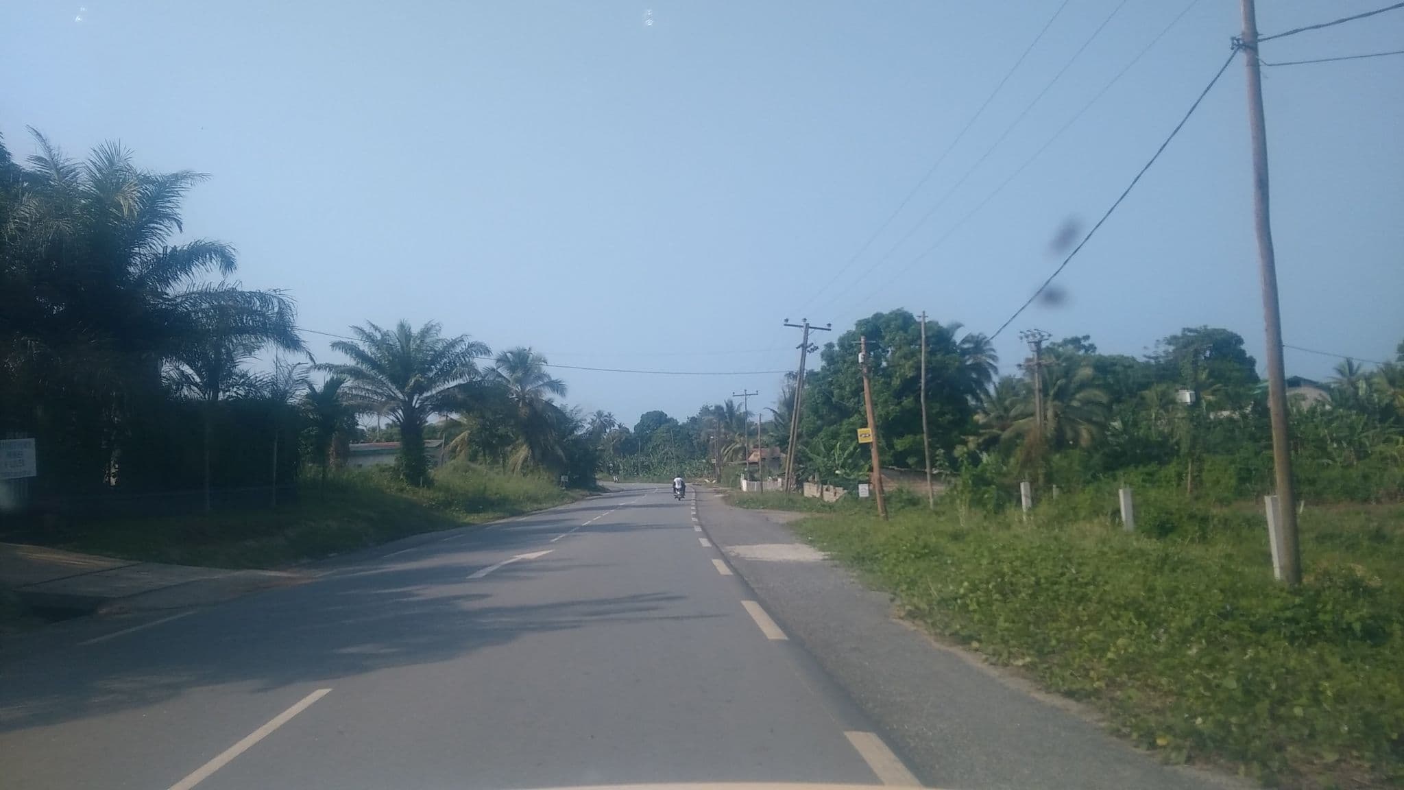 Street view near hotel sky kenako, Kribi — © albingasparetto (CC BY-SA · Mapillary)