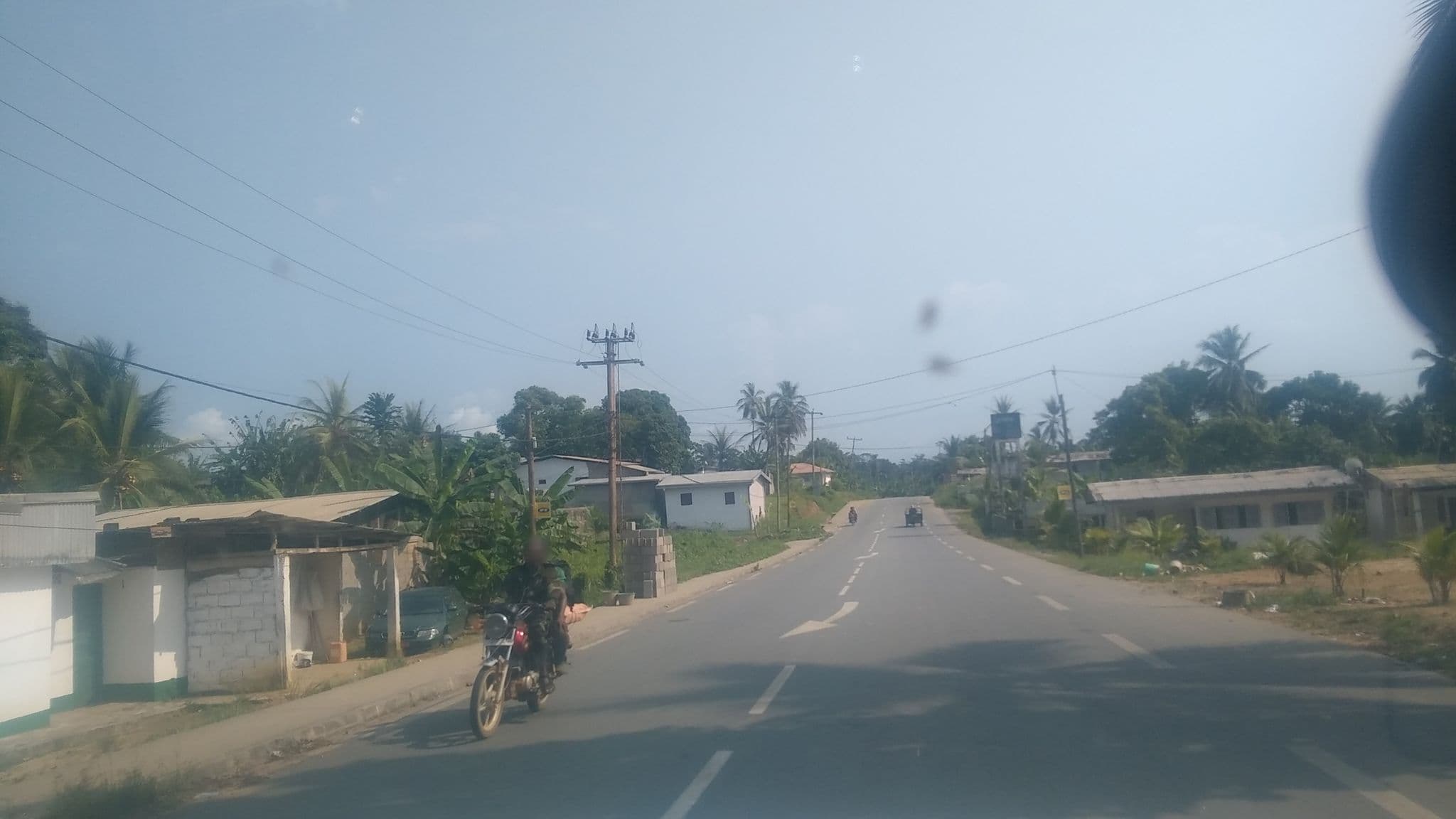 Street view near HOTEL MANAPANI, Kribi — © albingasparetto (CC BY-SA · Mapillary)