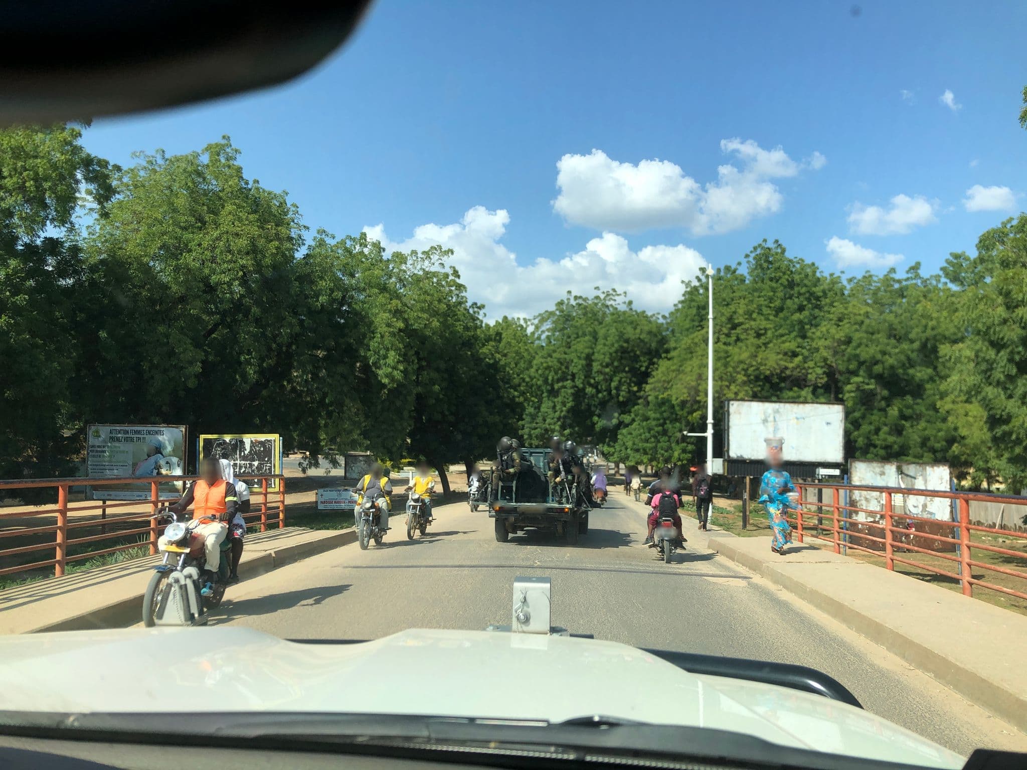 Street view near Hotel Saphir, Maroua — © peltiern (CC BY-SA · Mapillary)