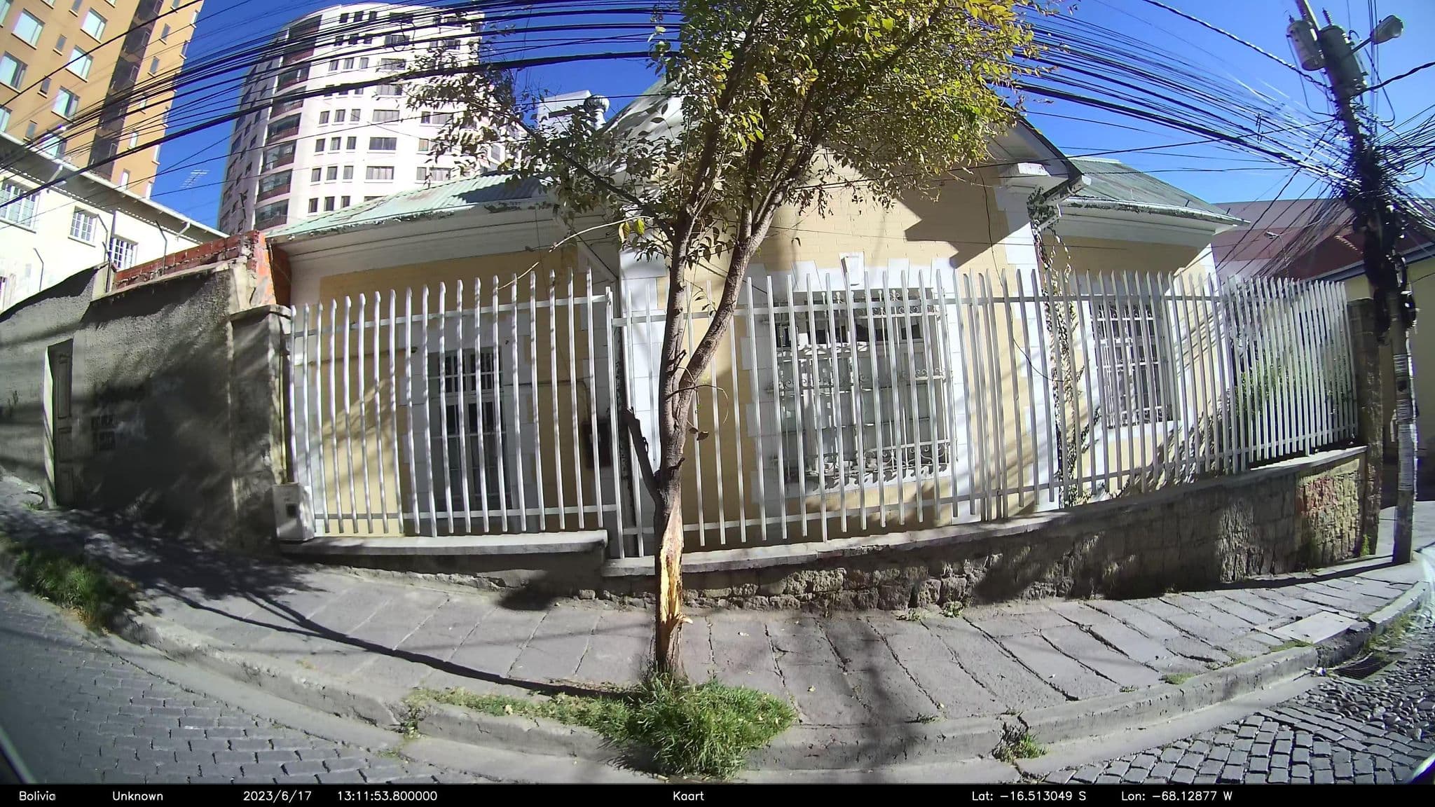 Street view near Casa Rumi, La Paz — © kaart_2 (CC BY-SA · Mapillary)