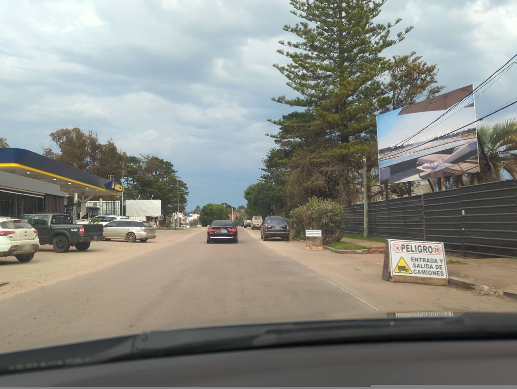 Street view near Barra Brava Casa de Mar, Punta del Este — © sirgabouy (CC BY-SA · Mapillary)