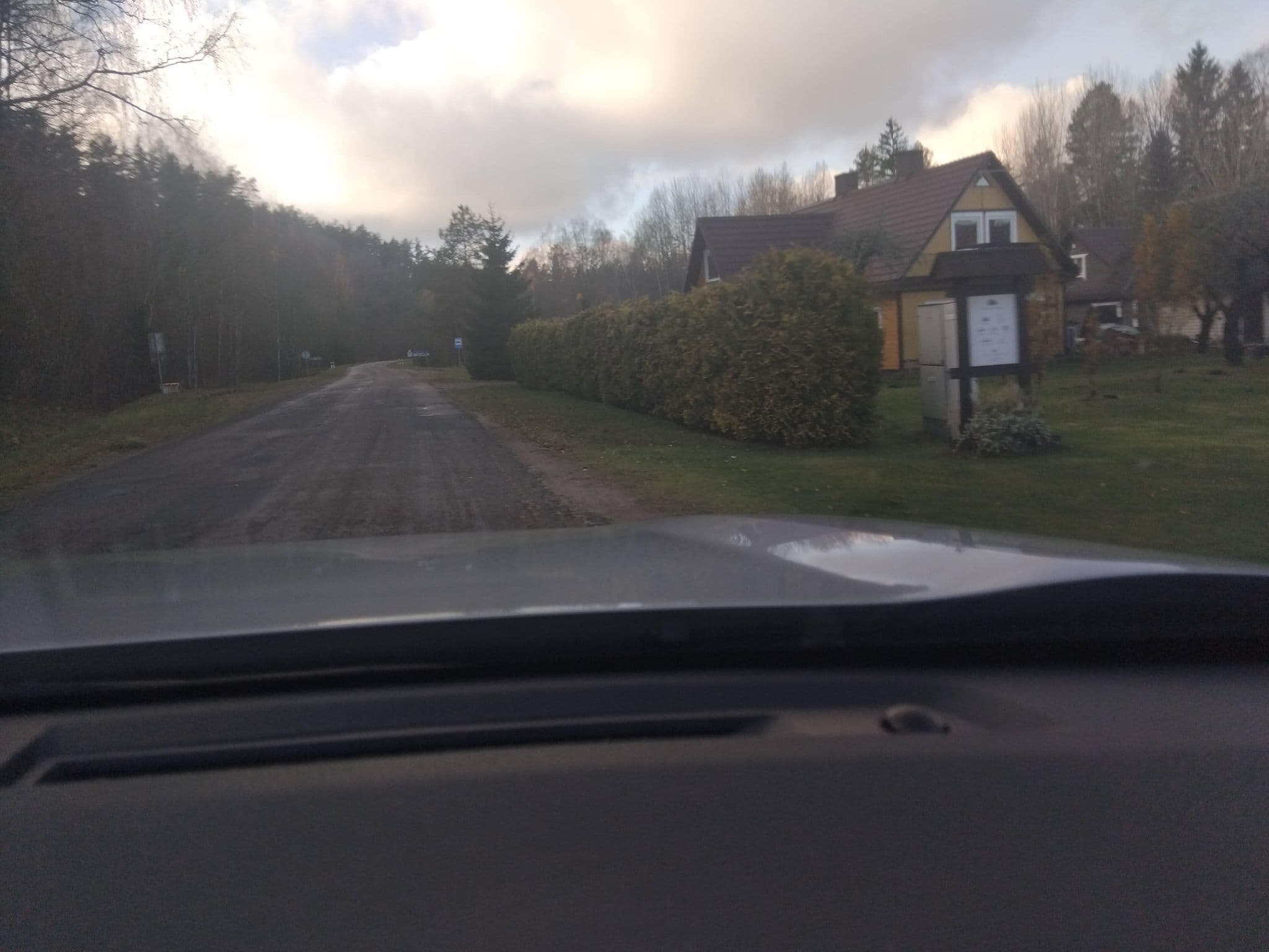 Street view near Trainiškio pirkia, Ignalina — © Gintaras_G_Rytu (CC BY-SA · Mapillary)