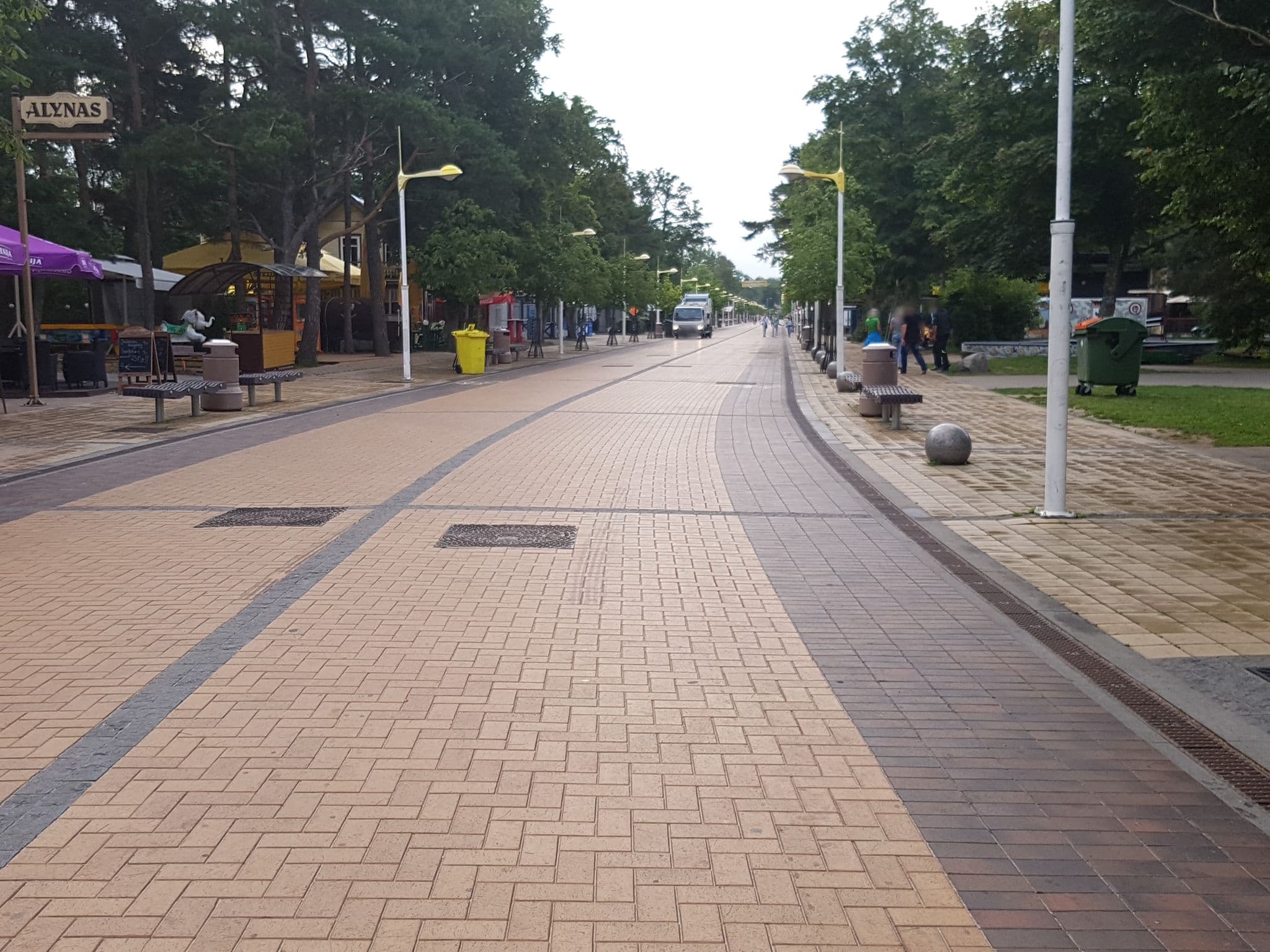 Street view near Melt In Palanga, Palanga — © richmondas (CC BY-SA · Mapillary)