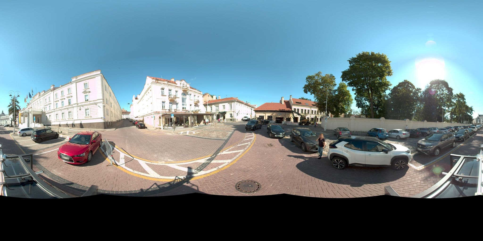 Street view near Artis, Vilnius — © vms (CC BY-SA · Mapillary)
