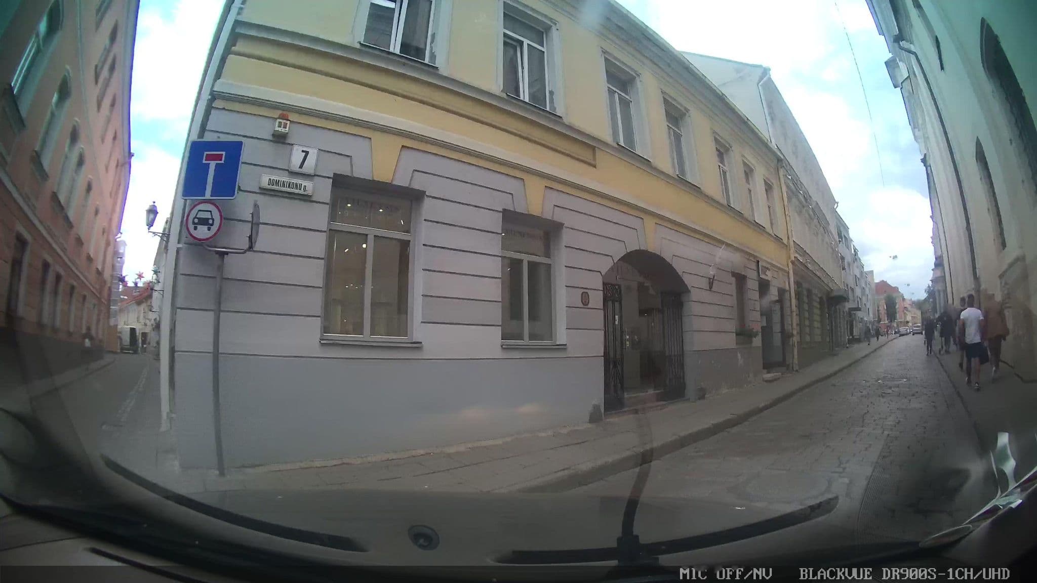 Street view near Stikliai - COME2rest Apartment, Vilnius — © grobin (CC BY-SA · Mapillary)