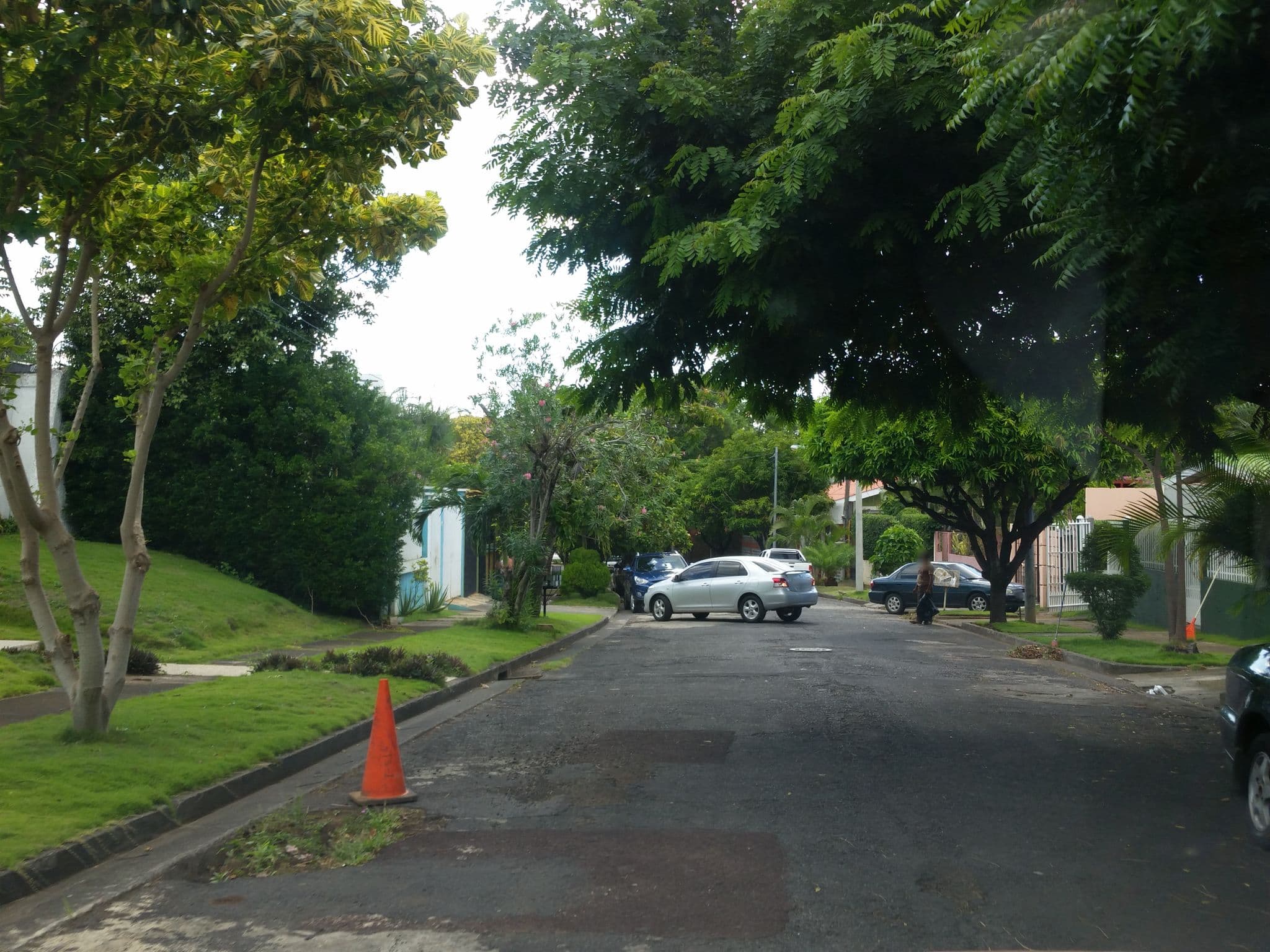 Street view near Doctor Boutique Hotel, Managua — © jaakkoh (CC BY-SA · Mapillary)