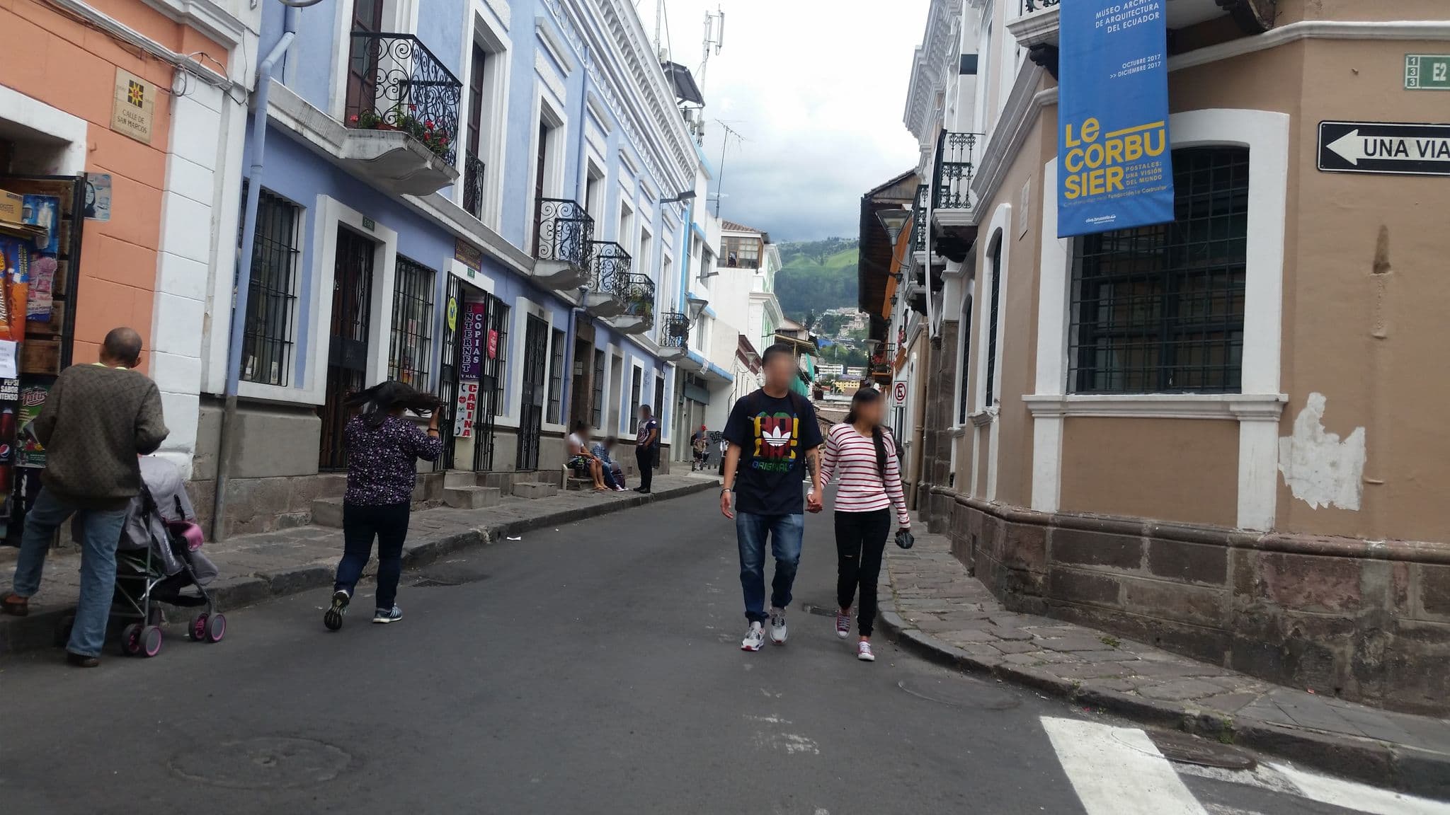 Street view near San Marcos Guesthouse, Quito — © ejegg (CC BY-SA · Mapillary)