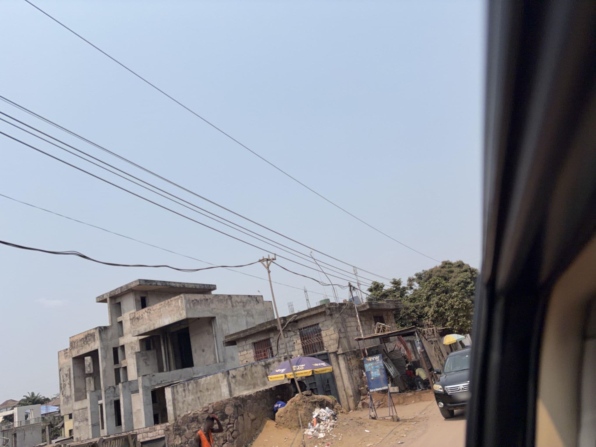 Street view near Guest House Macampagne, Kinshasa — © orlanto (CC BY-SA · Mapillary)