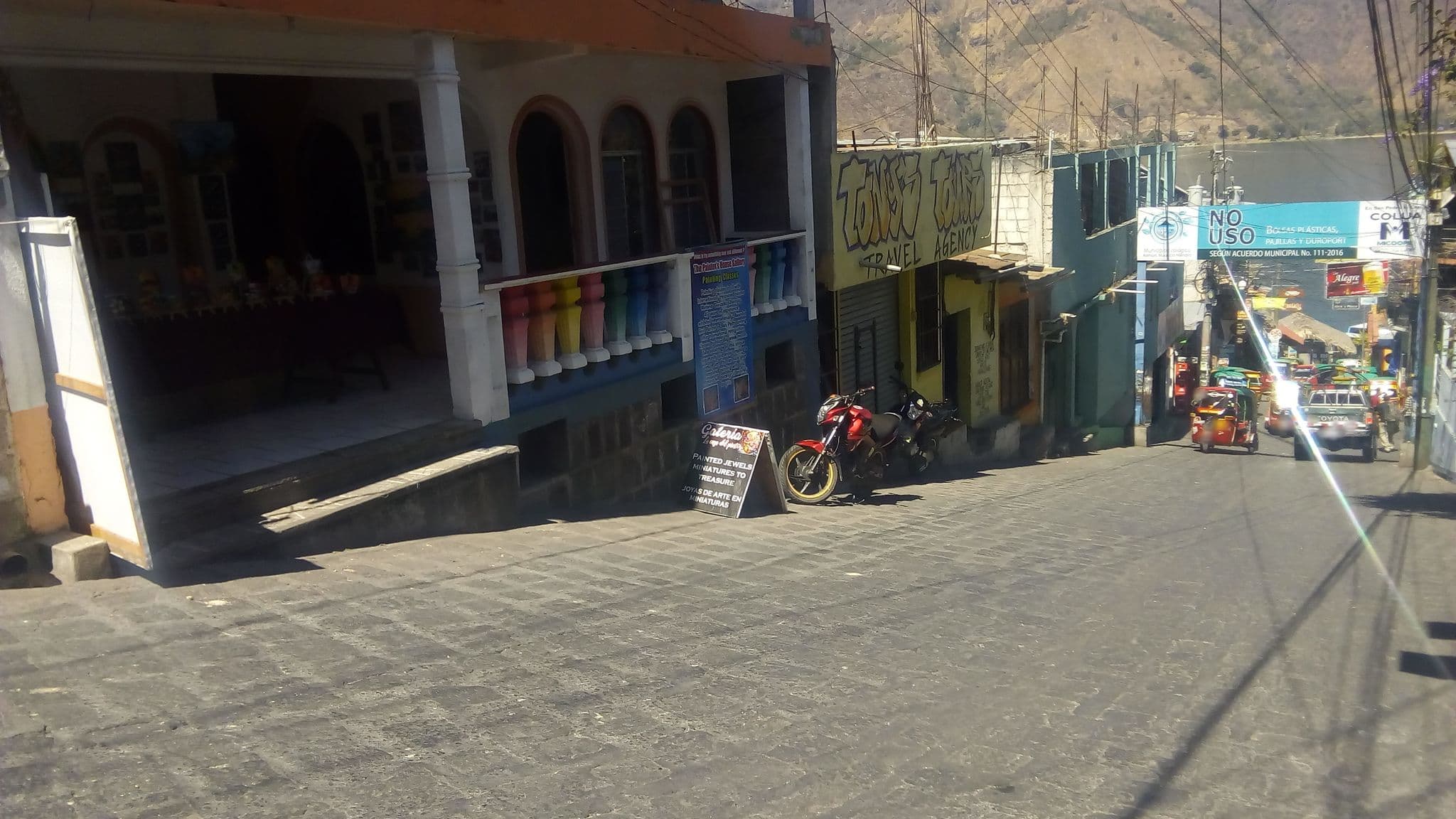 Street view near Mandala’s Hostal, San Pedro La Laguna — © guatemalaerrrrr (CC BY-SA · Mapillary)