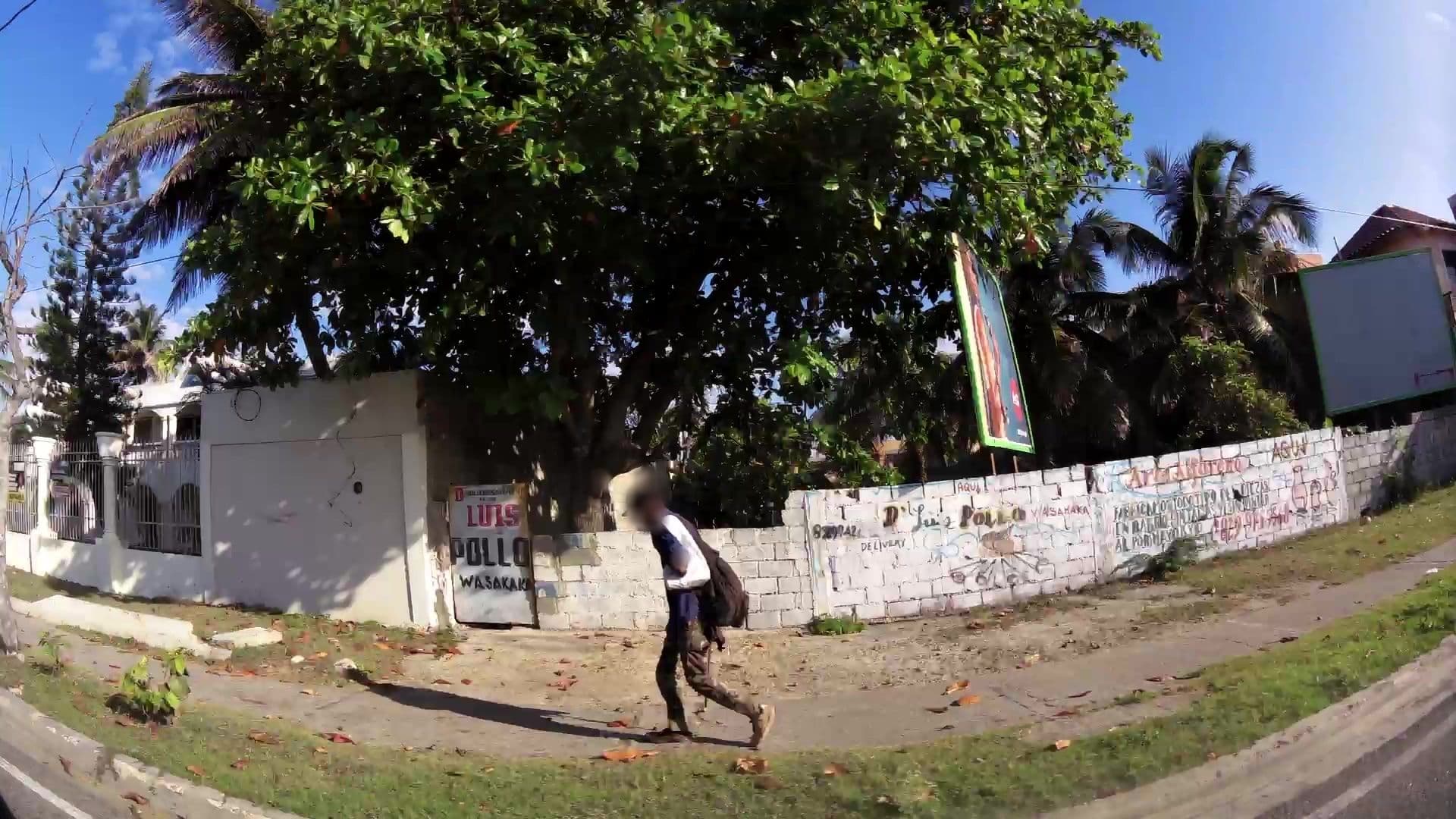 Street view near Mangalafuangala, Santo Domingo Este — © kaartcam (CC BY-SA · Mapillary)
