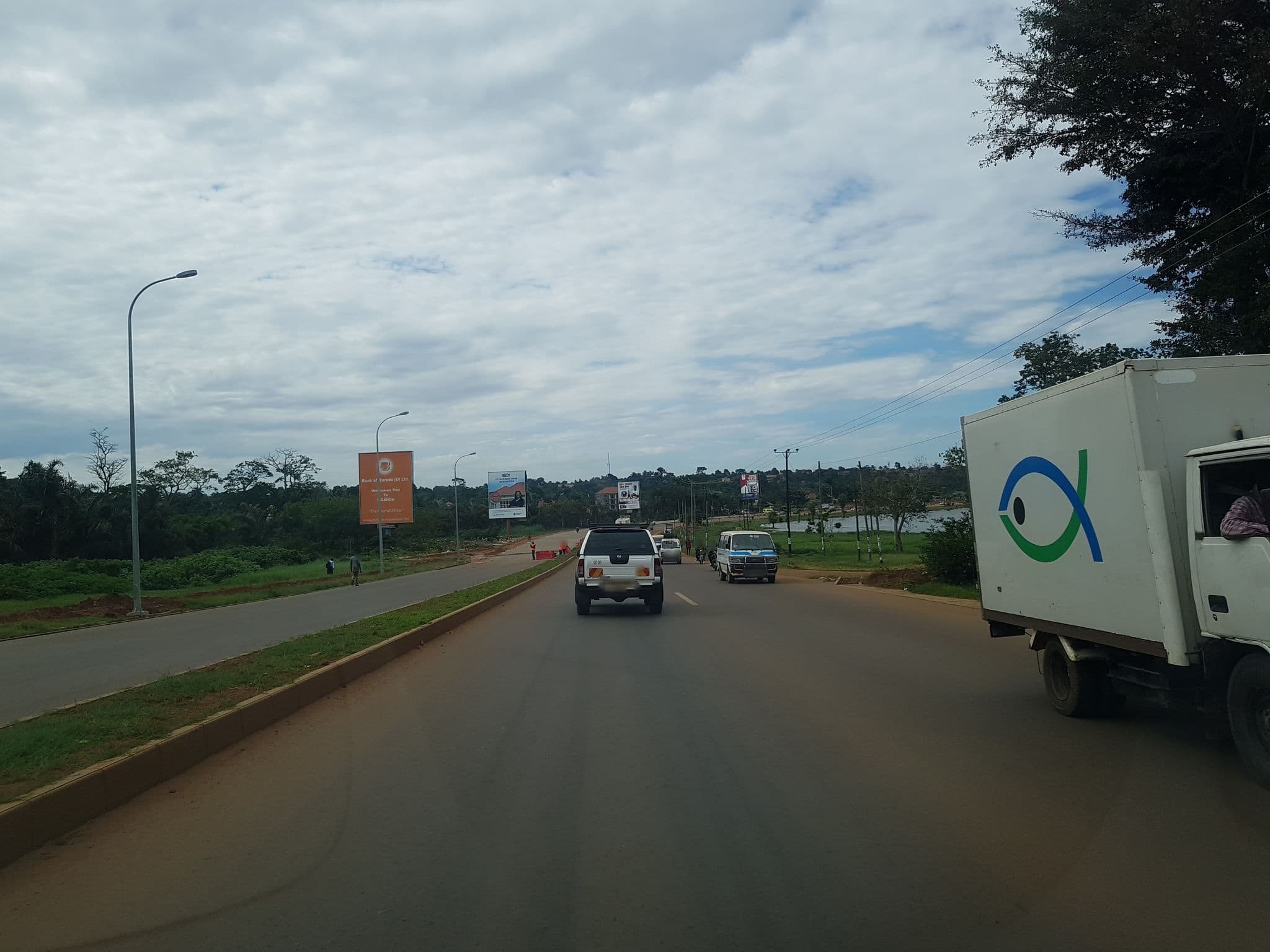 Street view near De Rain Eco Beach Resort - Entebbe, Katabi — © eneerhut (CC BY-SA · Mapillary)