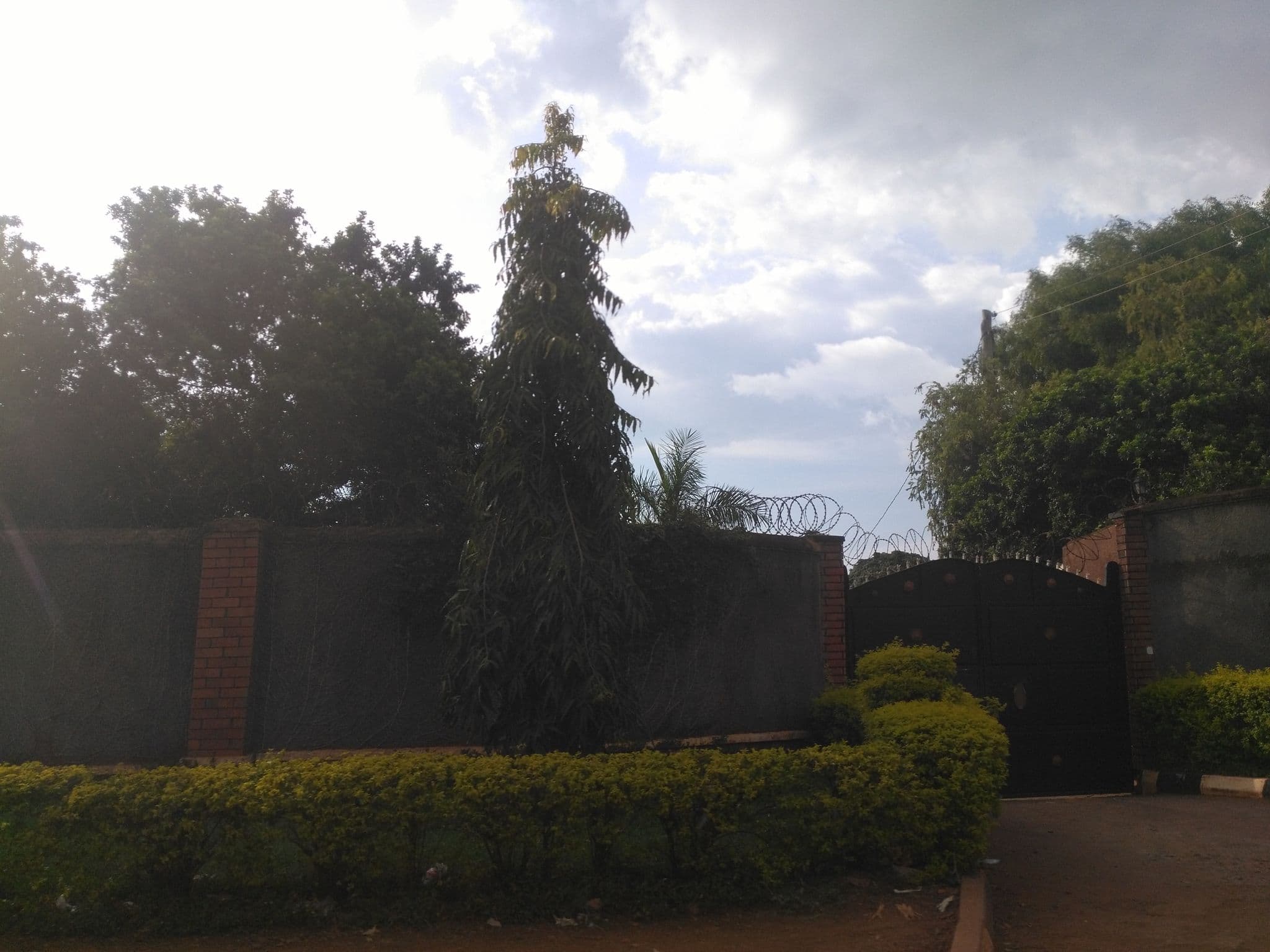 Street view near Monte Cristo Resort, Jinja — © ralebipim (CC BY-SA · Mapillary)