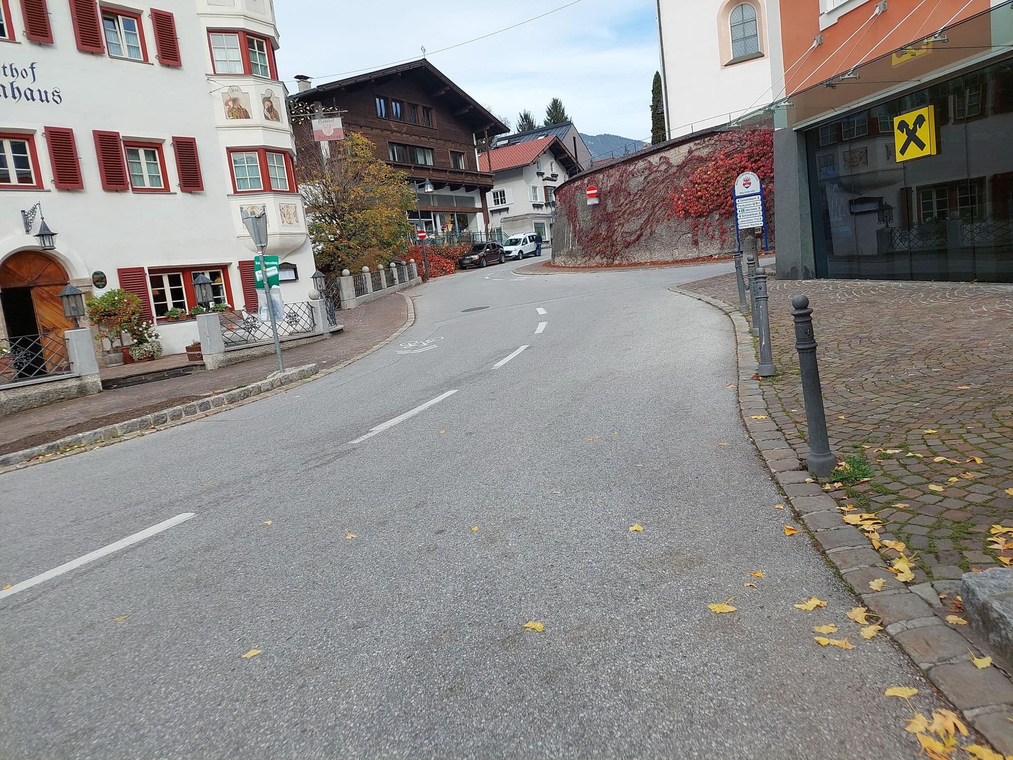 Street view near Herrenhaus, Brixlegg — © viavista (CC BY-SA · Mapillary)