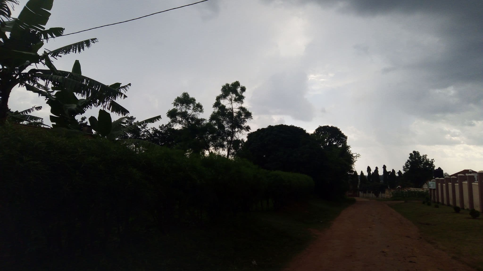Street view near Mountain Inn Hotel - Maluku, Mbale — © hambayusuf (CC BY-SA · Mapillary)