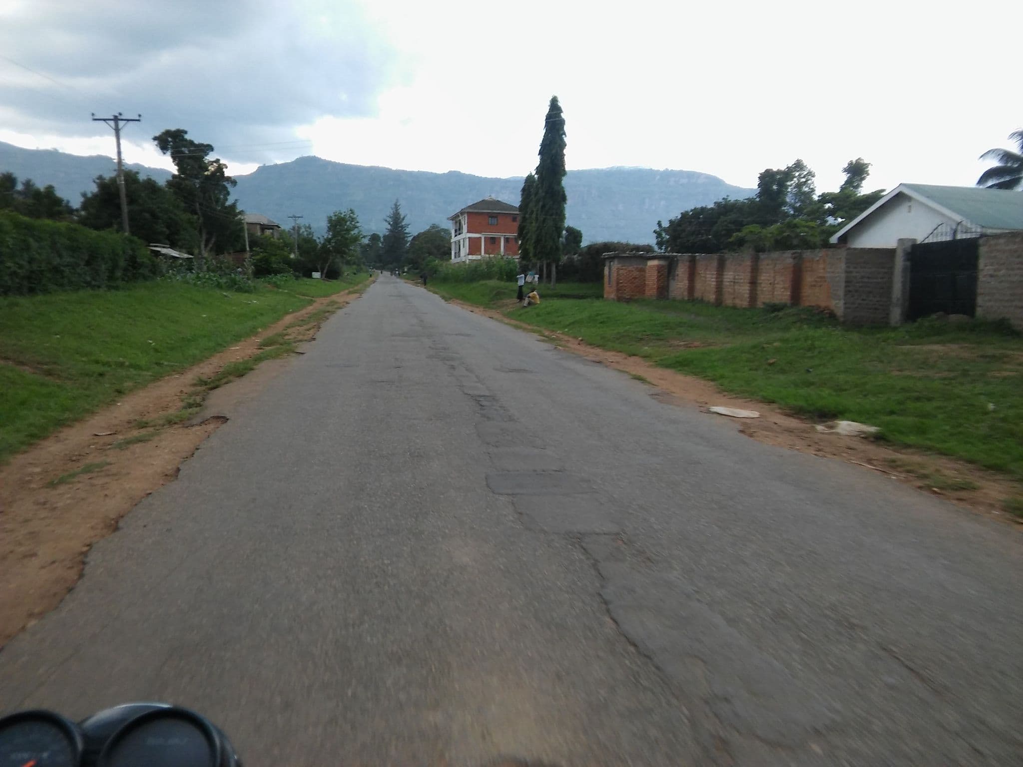 Street view near Centlow Residence Mbale, Mbale — © hills95 (CC BY-SA · Mapillary)
