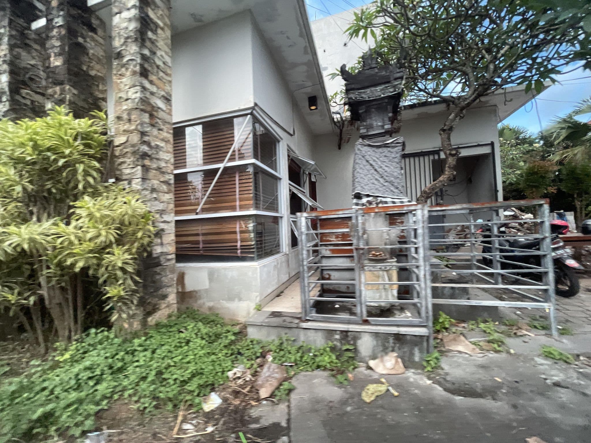 Street view near Uppala Villa Seminyak, Legian