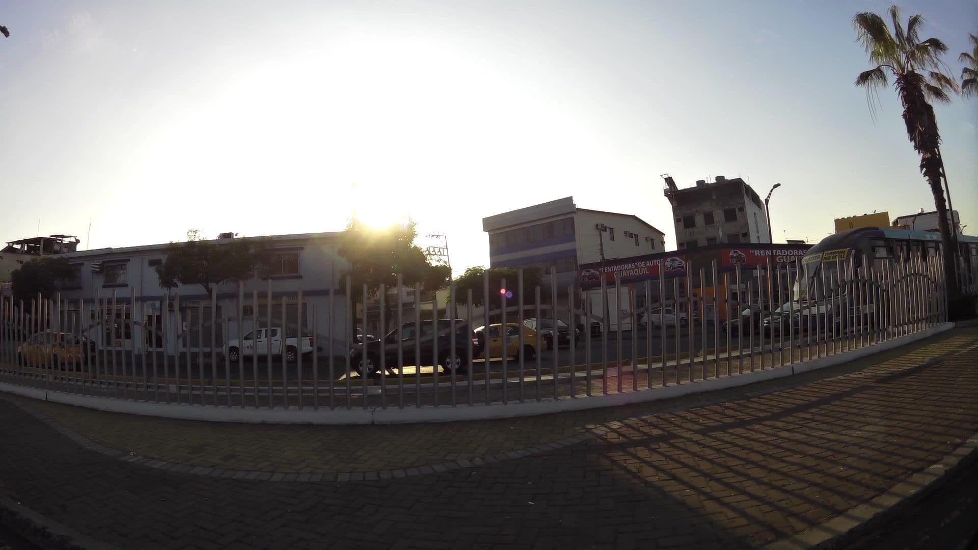 Street view near Hotel Guayaquil -Apart, Guayaquil — © kaartcam (CC BY-SA · Mapillary)