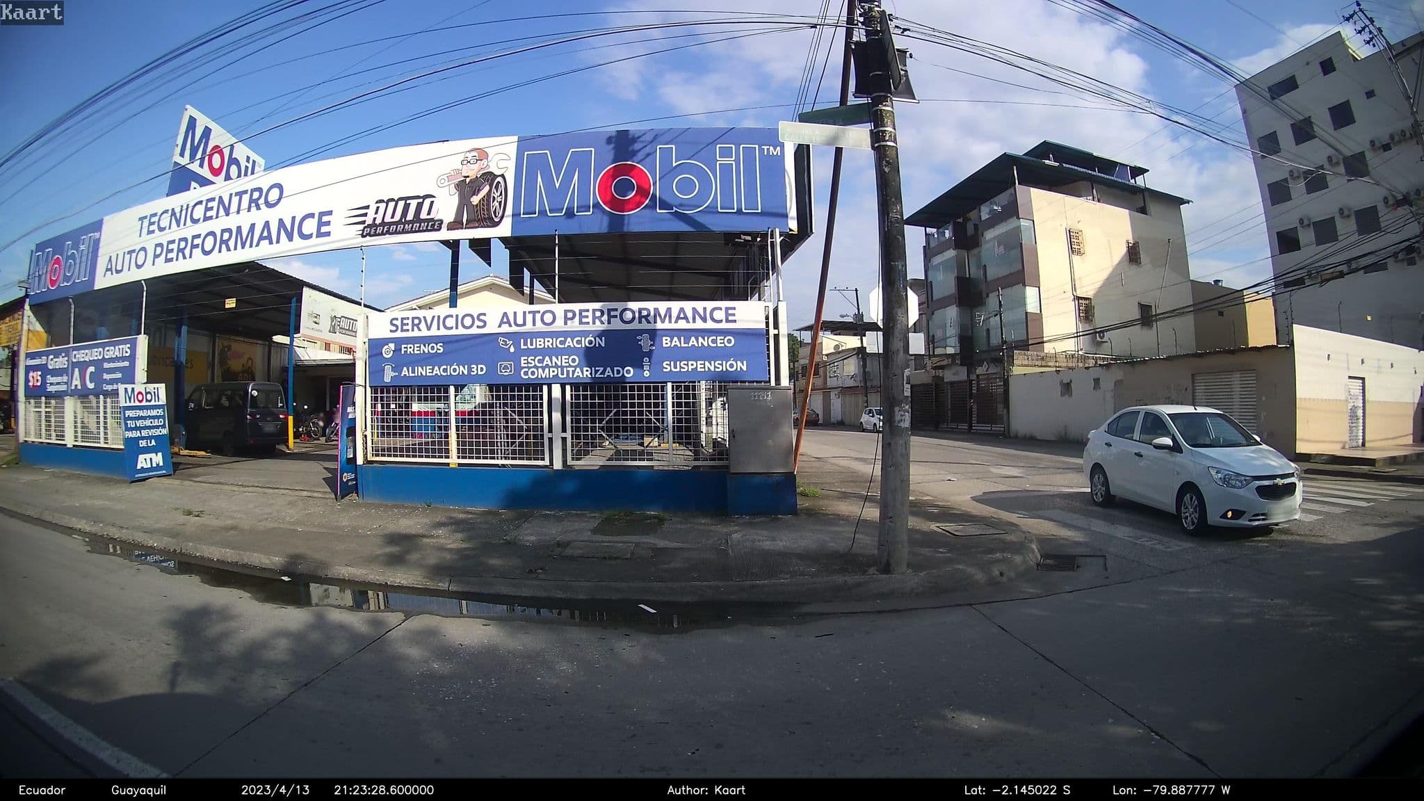 Street view near PP SUITE - GUAYAQUIL hostel, Guayaquil — © kaart_2 (CC BY-SA · Mapillary)