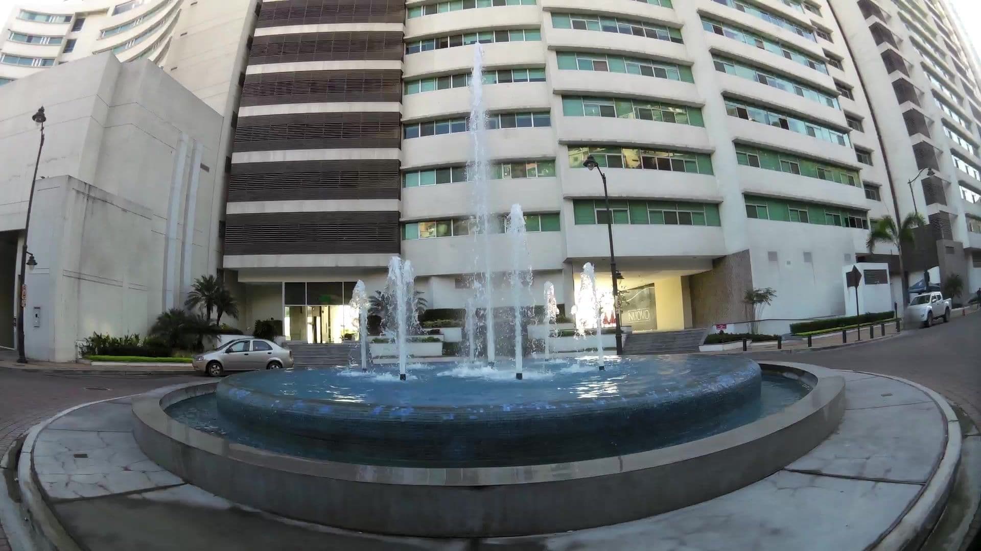 Street view near EcuSuites Riverfront II, Guayaquil — © kaartcam (CC BY-SA · Mapillary)