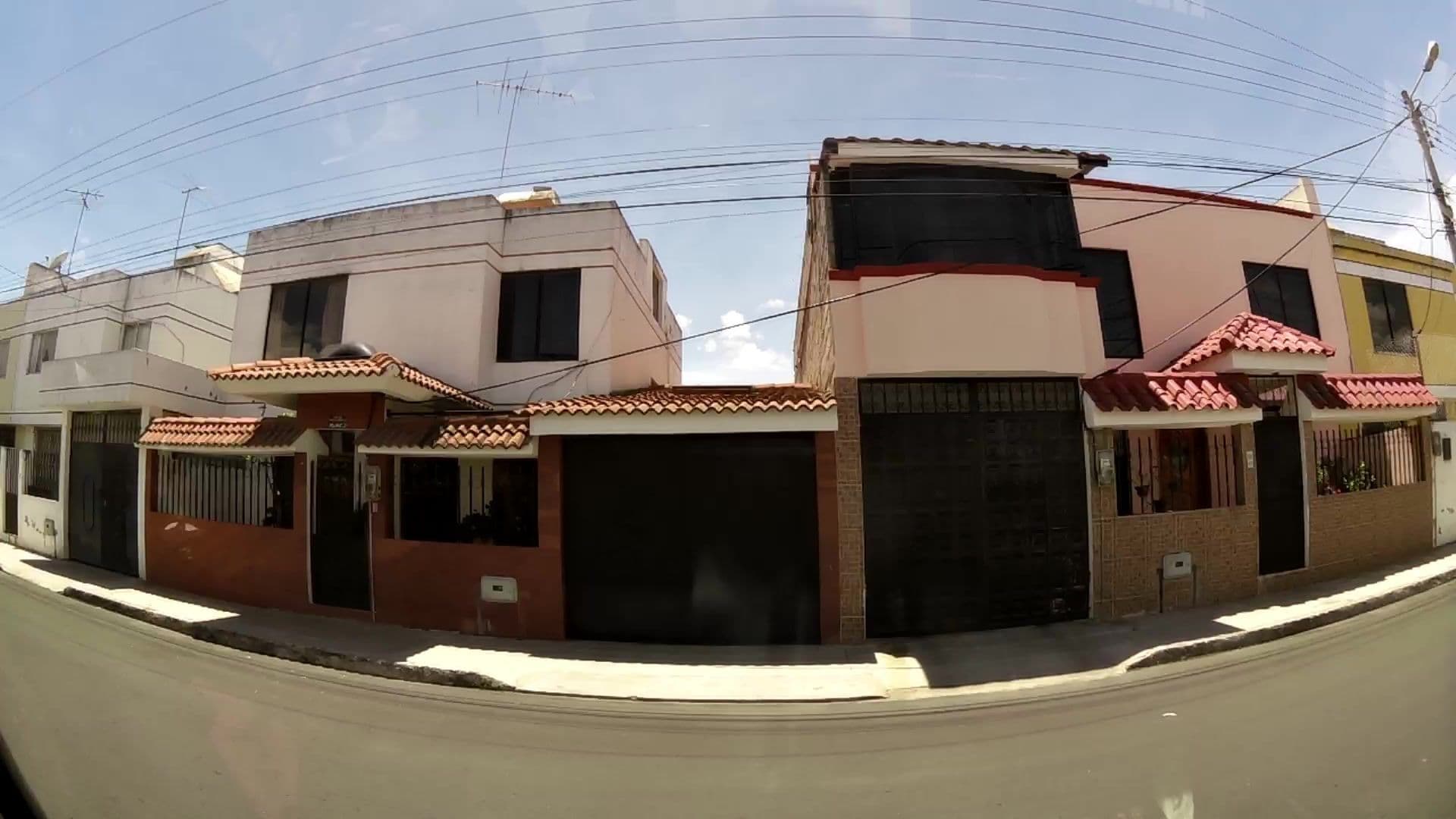 Street view near Mirador de Bellavista Riobamba, Riobamba — © kaartcam (CC BY-SA · Mapillary)