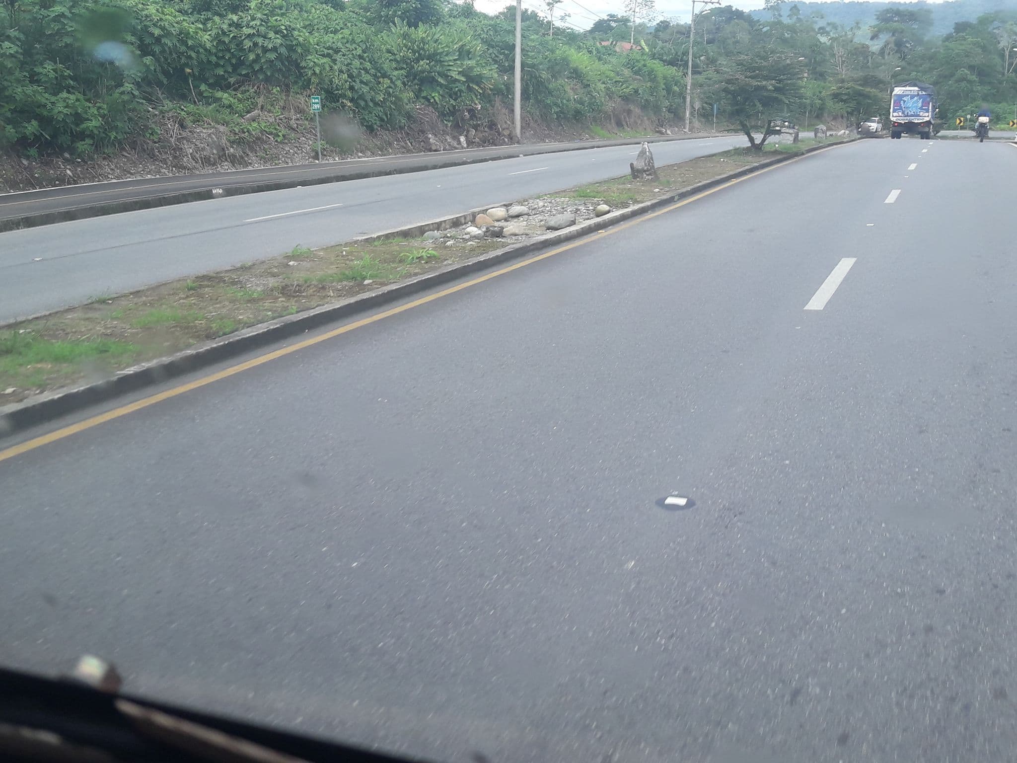Street view near Hotel Cristian Resort Tena, Tena — © yesenia22 (CC BY-SA · Mapillary)