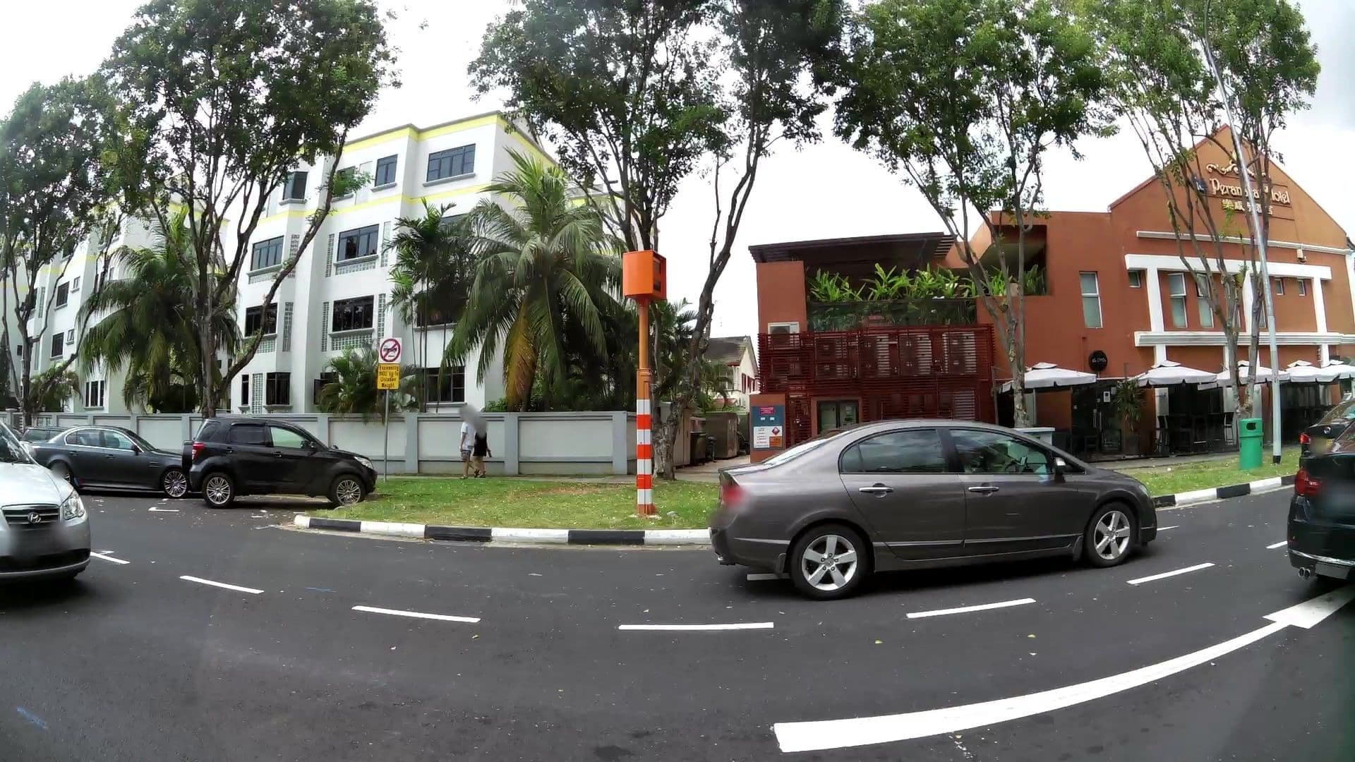 Street view near The Snooze Hotel @ Marine Parade, Marine Parade — © kaartcam (CC BY-SA · Mapillary)