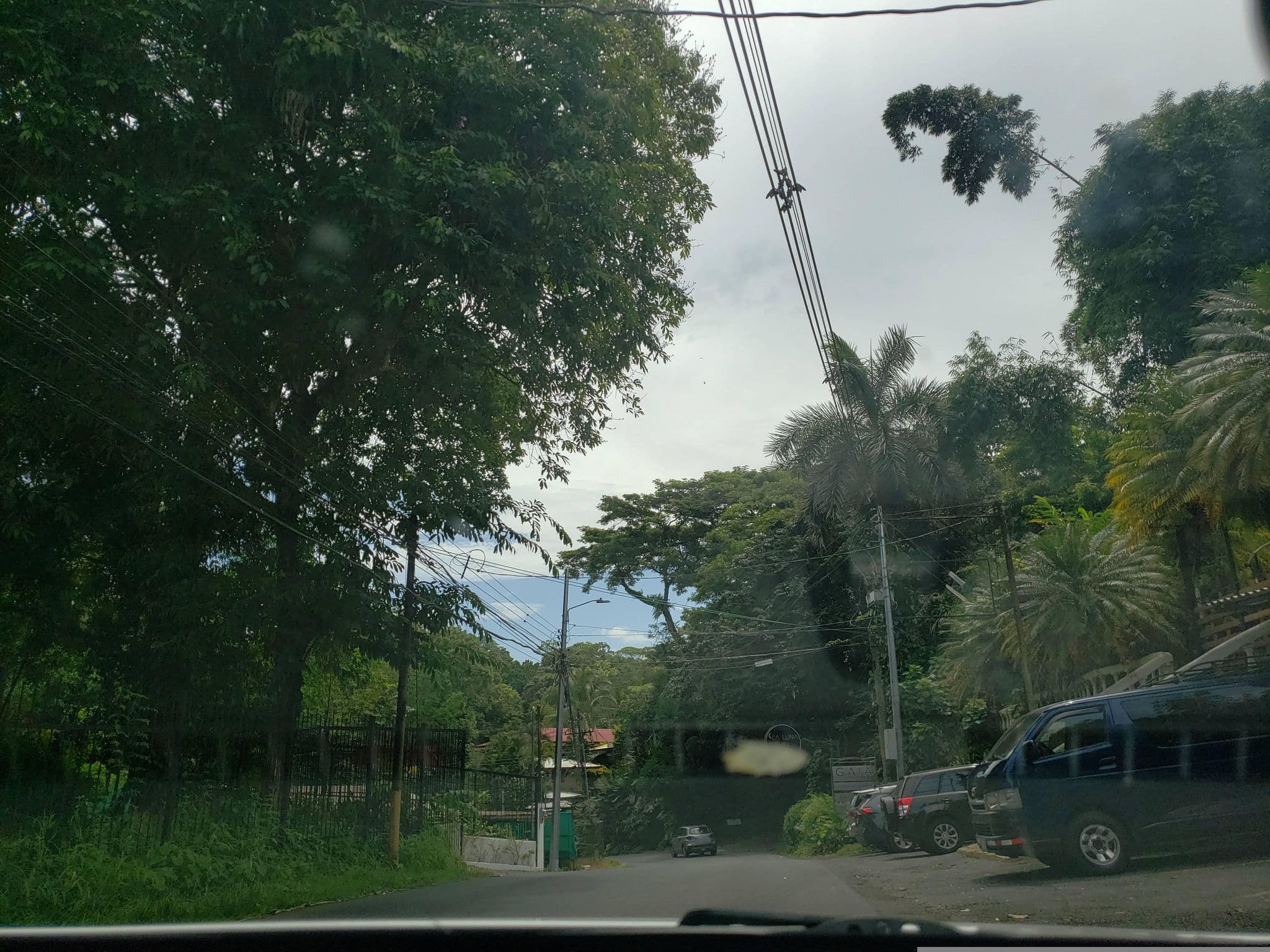 Street view near Hospedaje Colibri, Quepos — © guyutetube (CC BY-SA · Mapillary)