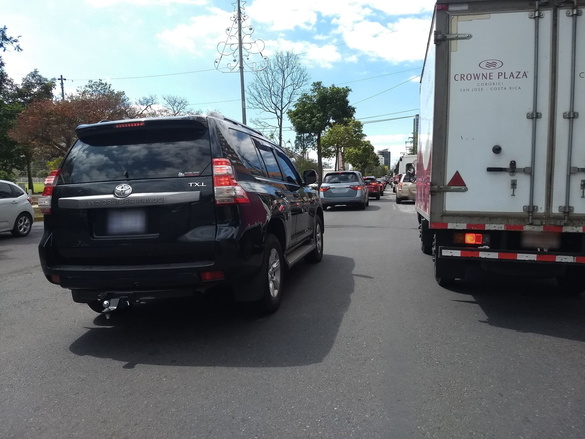Street view near Hotel Columbus, San José — © fr4gus (CC BY-SA · Mapillary)