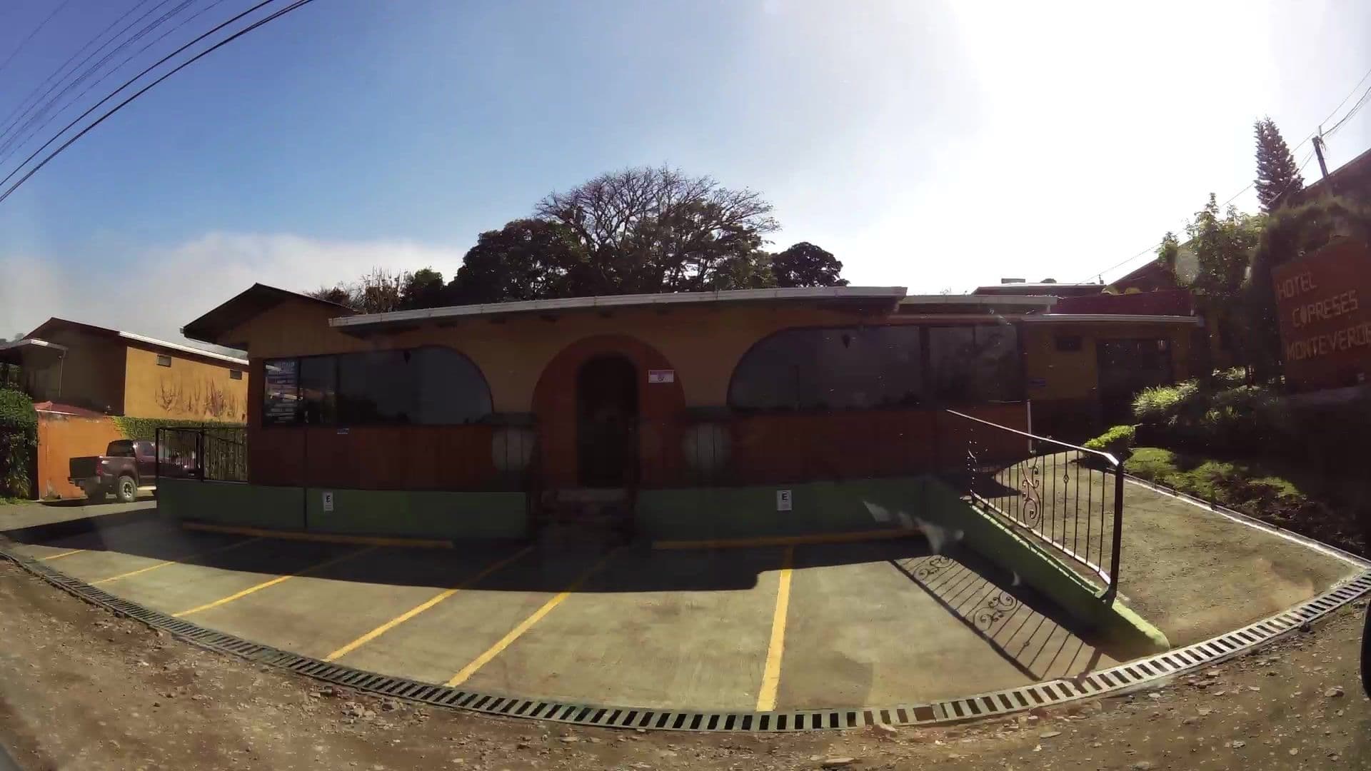 Street view near Hotel Cipreses Monteverde, Juntas — © kaartcam (CC BY-SA · Mapillary)