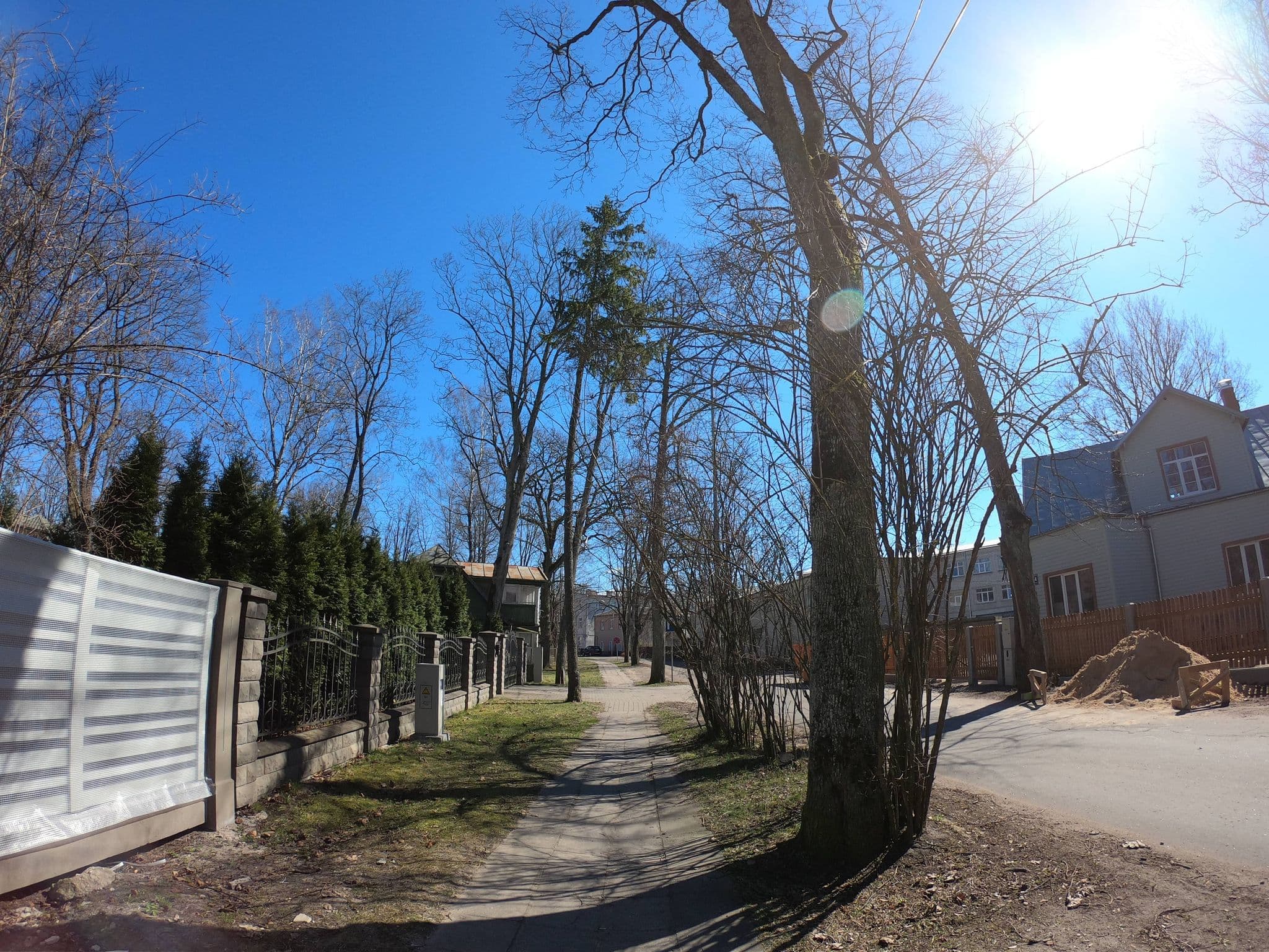 Street view near Greenhouse Apartments, Jūrmala — © richlv (CC BY-SA · Mapillary)