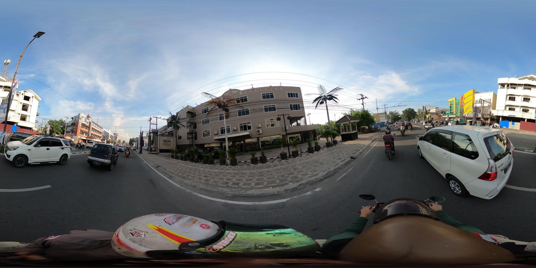 Street view near Dhaksina Hotel, Medan