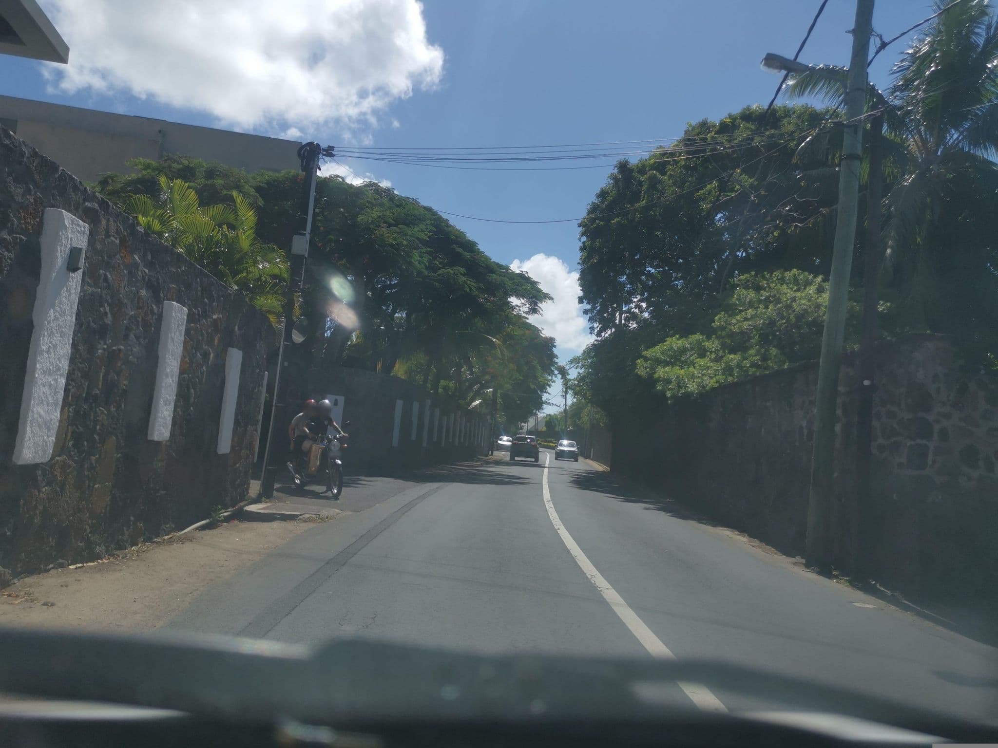 Street view near Nitzana Residences & Restaurant, Cap Malheureux — © armandr (CC BY-SA · Mapillary)