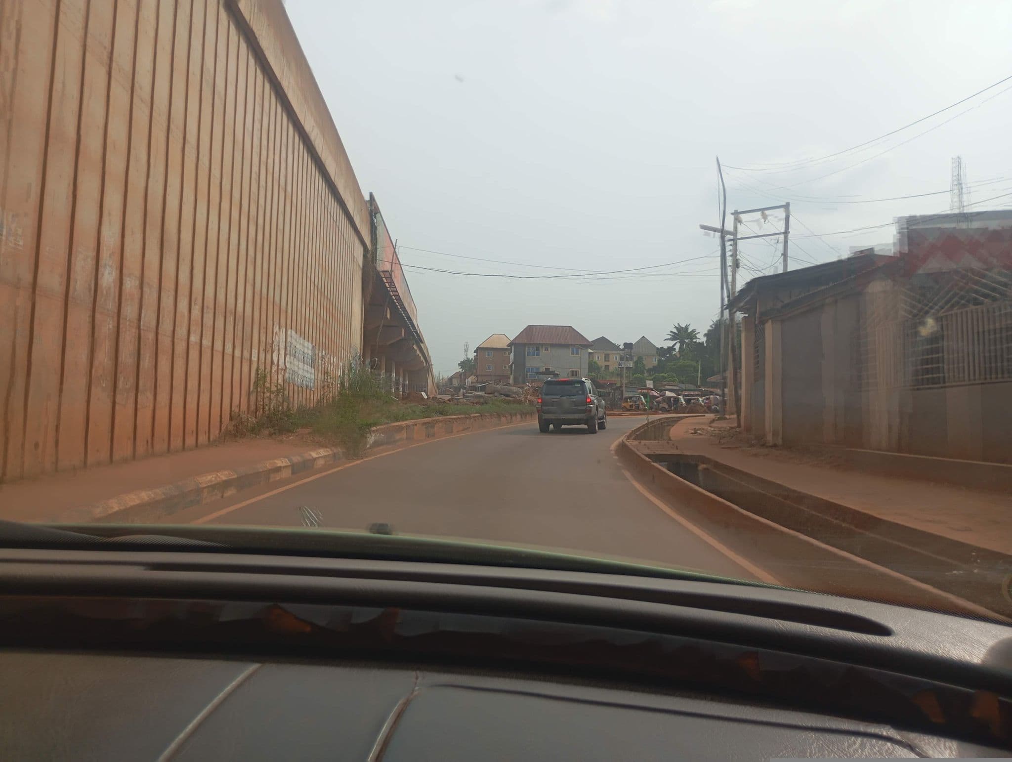 Street view near Ceaser's Palace Hotel, Enugu — © Chisom (CC BY-SA · Mapillary)