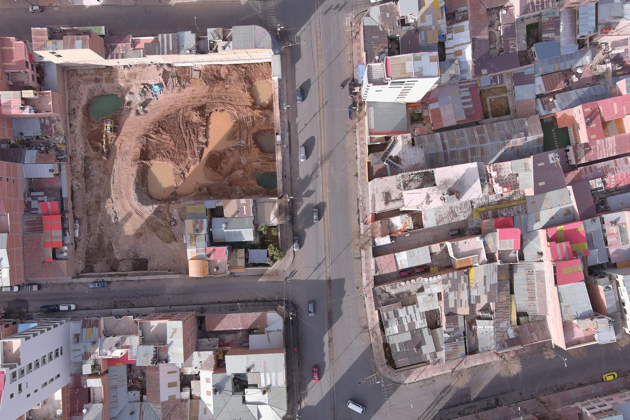 Street view near TORRE PACIFICO, Oruro — © rodolfovar (CC BY-SA · Mapillary)