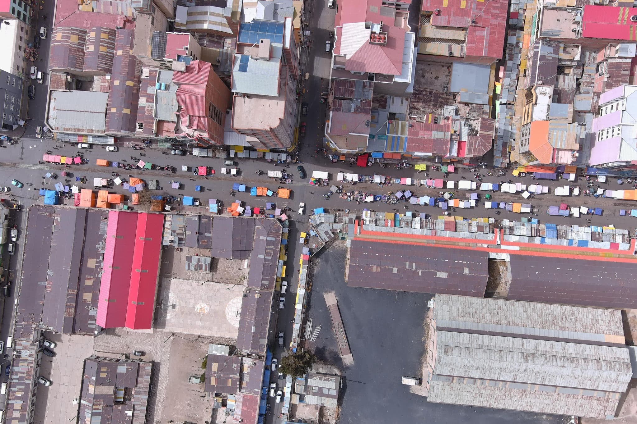 Street view near Hostal FLORYDA, Oruro — © rodolfovar (CC BY-SA · Mapillary)
