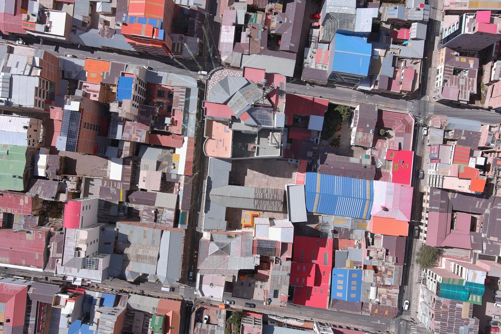 Street view near Torre Sucre Hotel, Oruro — © rodolfovar (CC BY-SA · Mapillary)