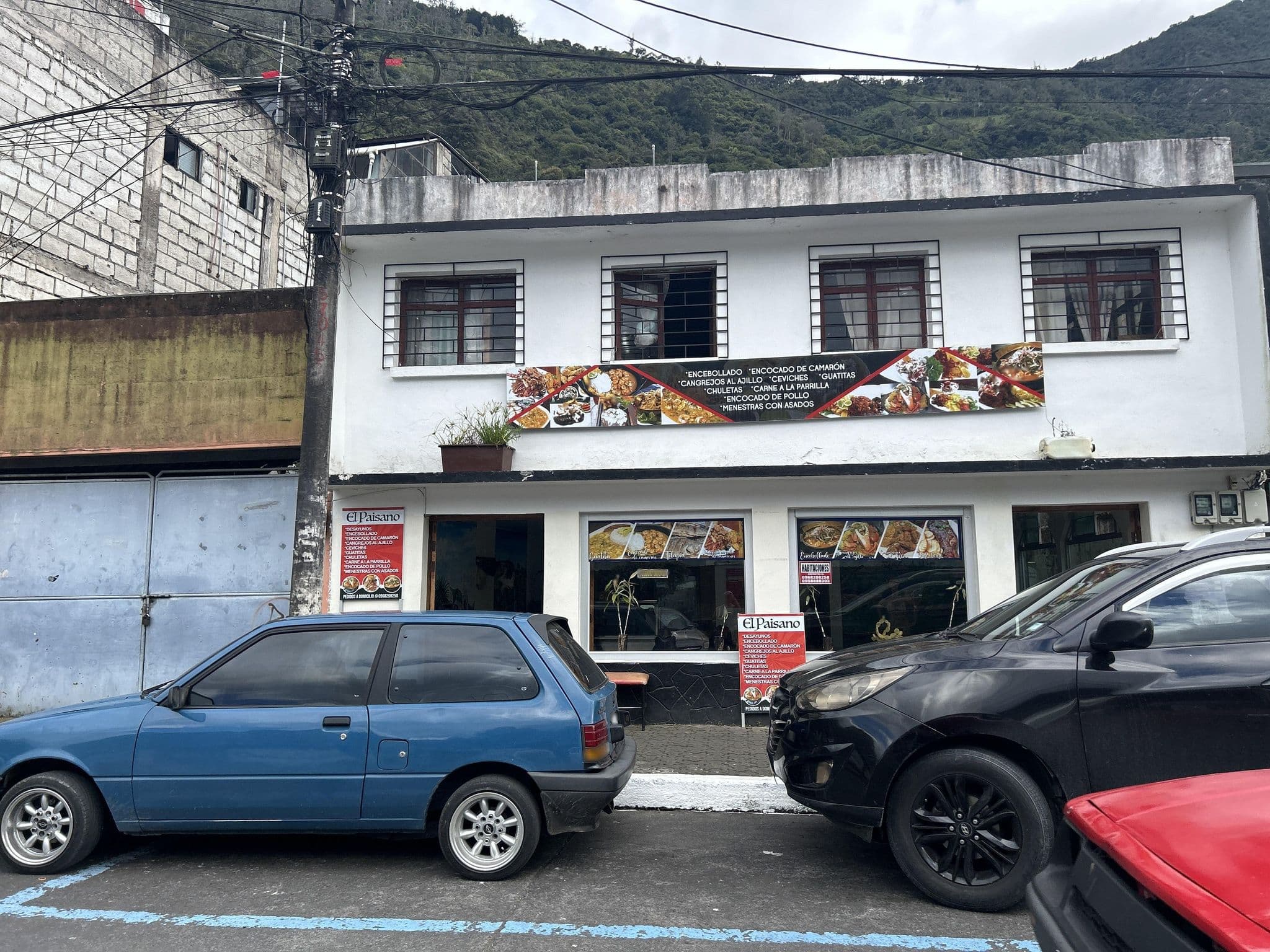 Street view near Hostal Chimenea SPA., Baños — © Carito4321 (CC BY-SA · Mapillary)