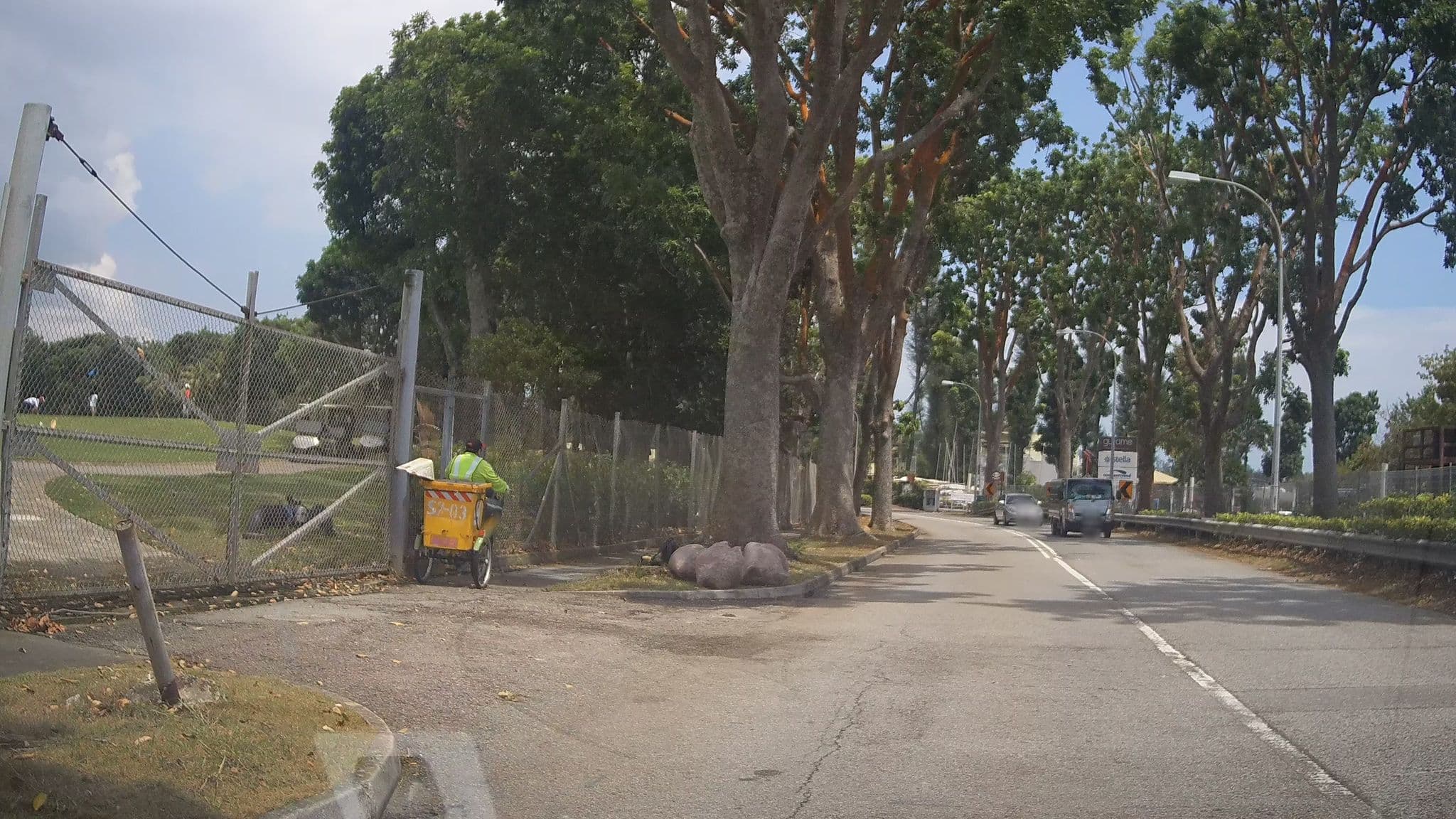 Street view near Glamping @ Constant Wind, Lucky Hills — © ashishgrab (CC BY-SA · Mapillary)