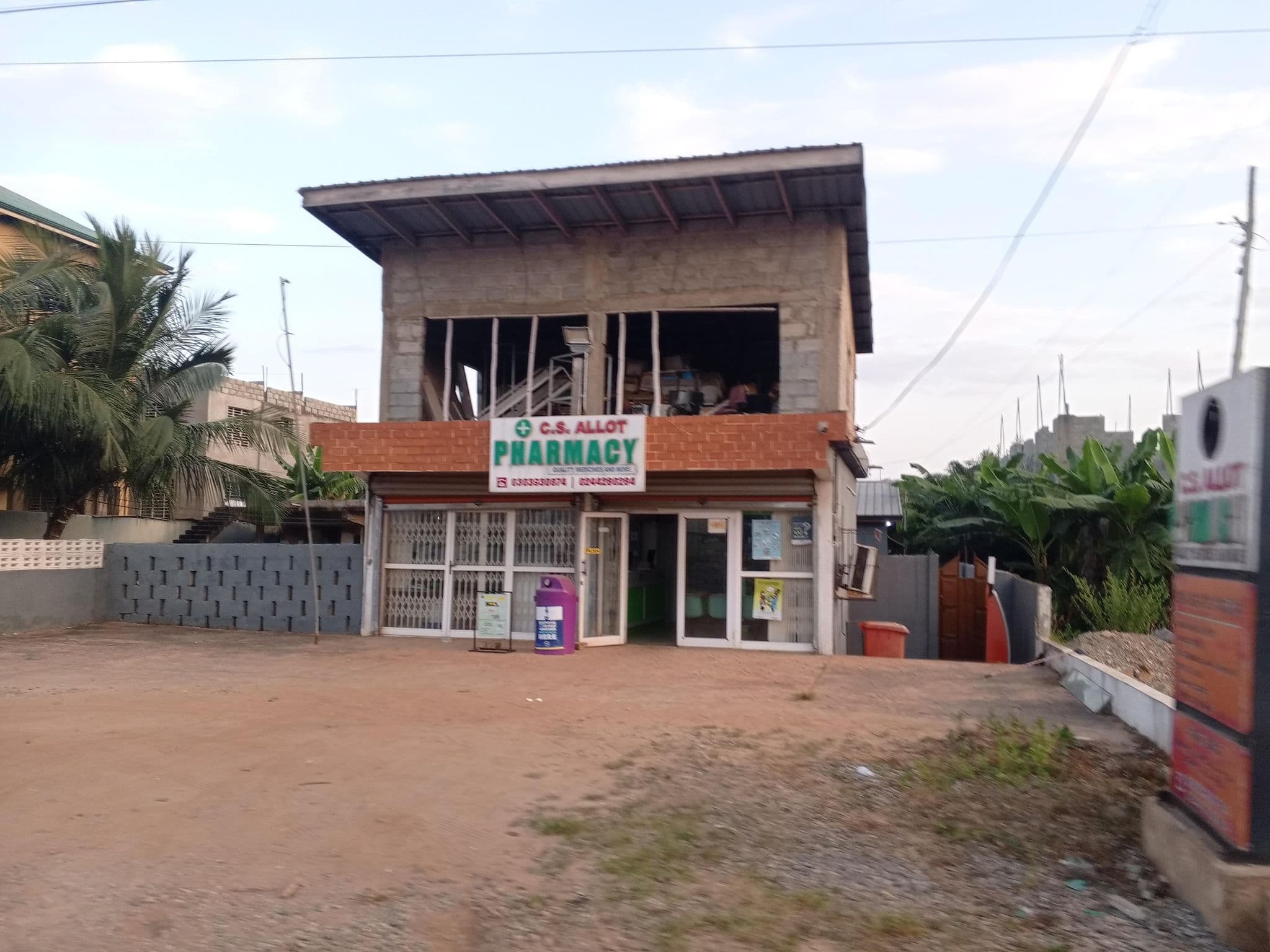 Street view near Van Der Salle, Medina Estates — © cmenttor (CC BY-SA · Mapillary)