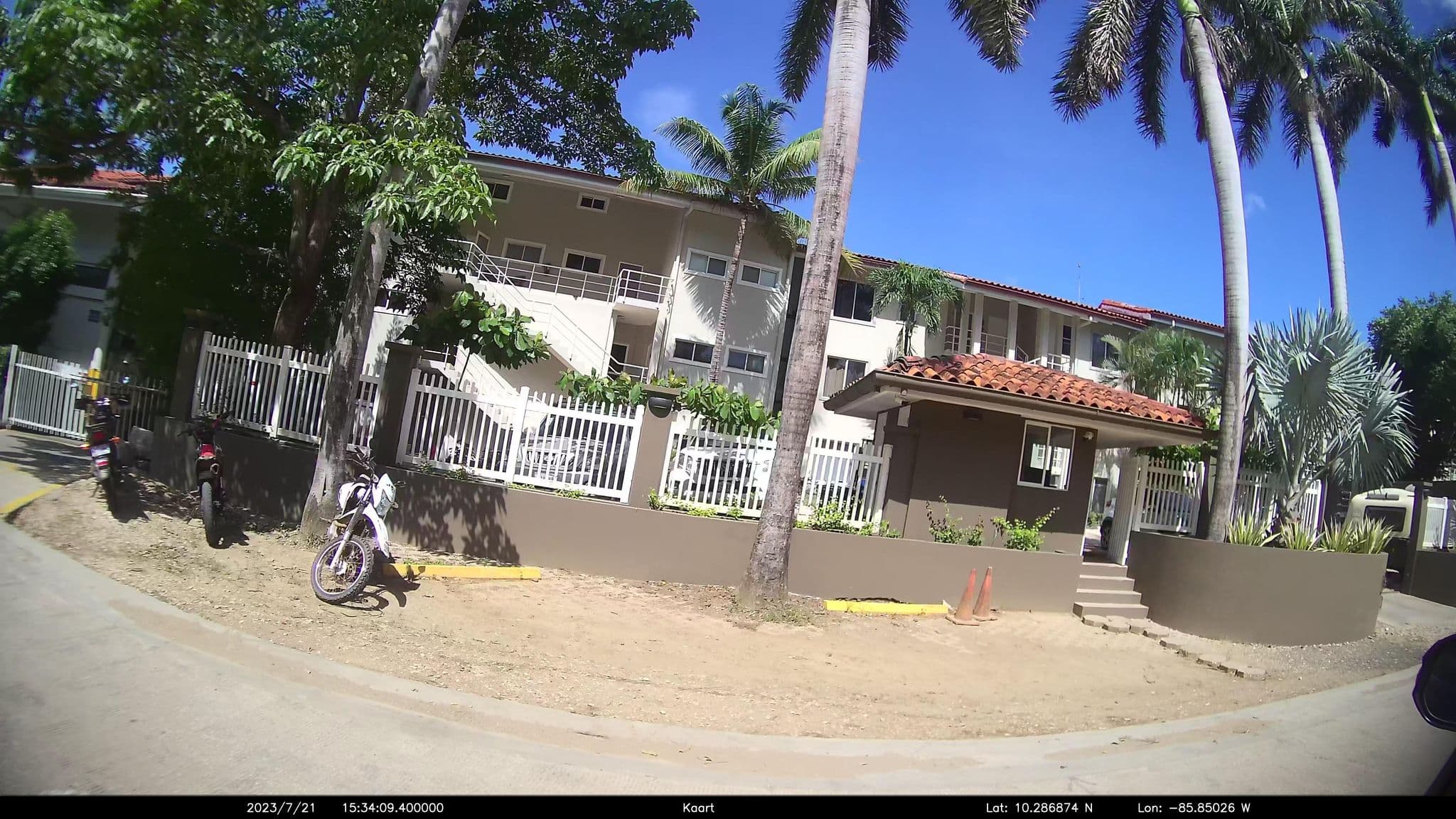 Street view near Occidental Tamarindo - All Inclusive, Tamarindo — © kaart5 (CC BY-SA · Mapillary)