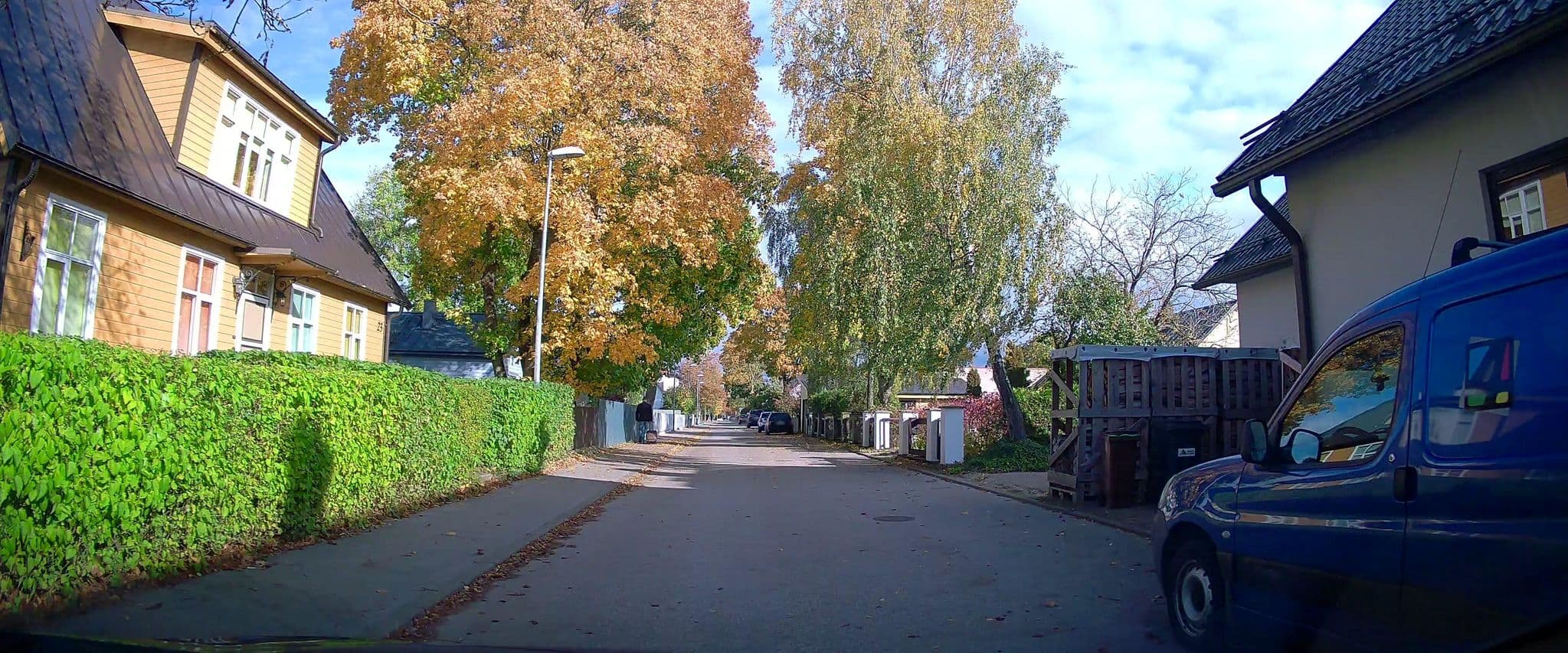 Street view near Karluti Hostel,Brammer OÜ, Kuressaare — © ESTmapper1001 (CC BY-SA · Mapillary)