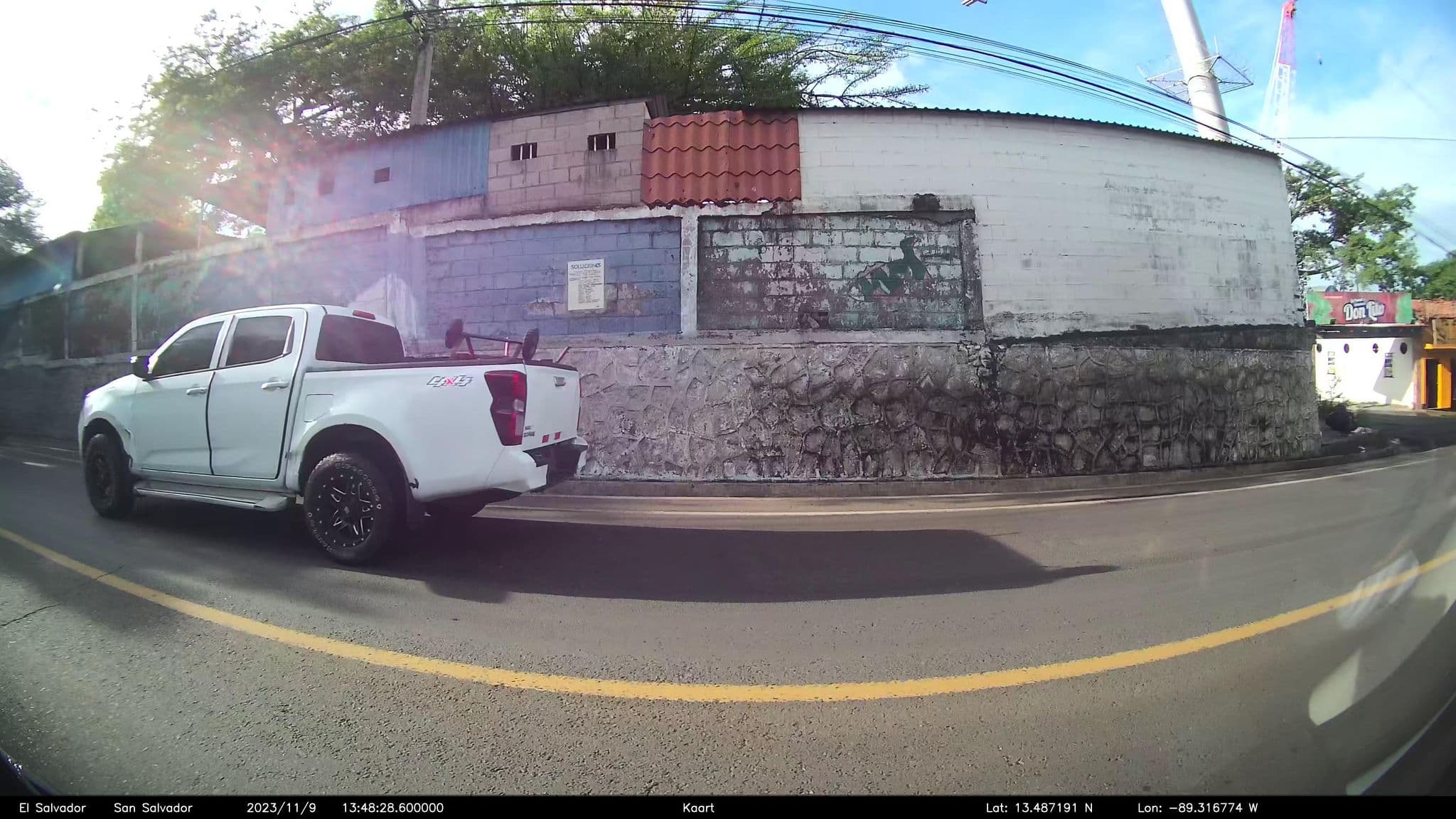 Street view near El Malecon de Don Lito, La Libertad — © kaart_2 (CC BY-SA · Mapillary)