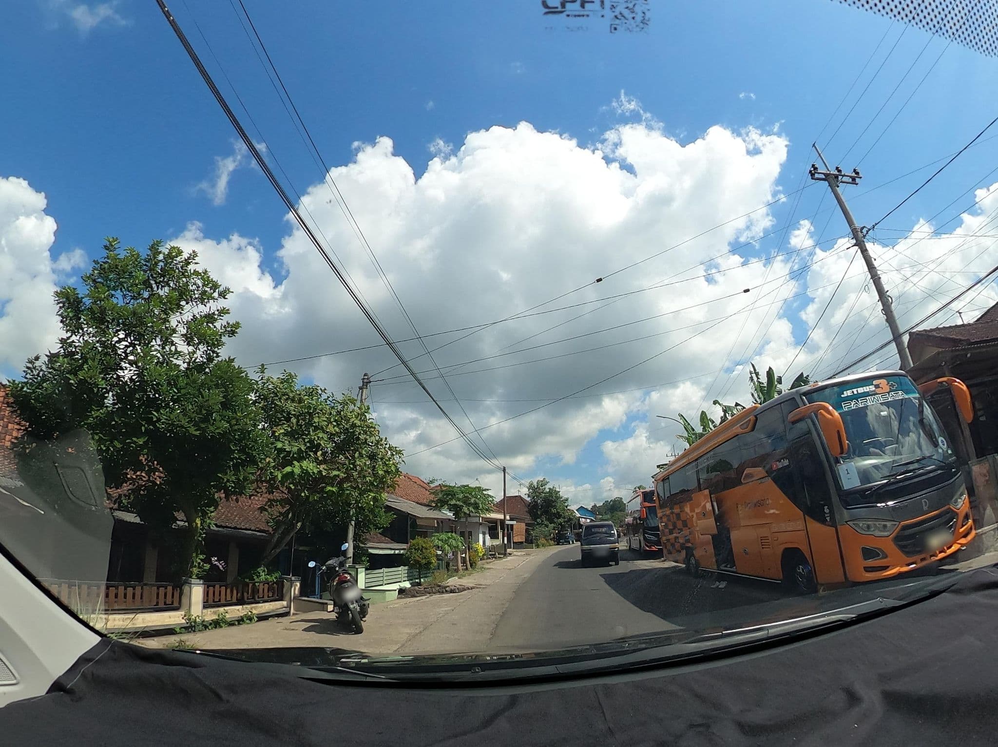 Street view near Homestay Bu Ang/Haedi, Banyuwangi — © Kaart_Local (CC BY-SA · Mapillary)